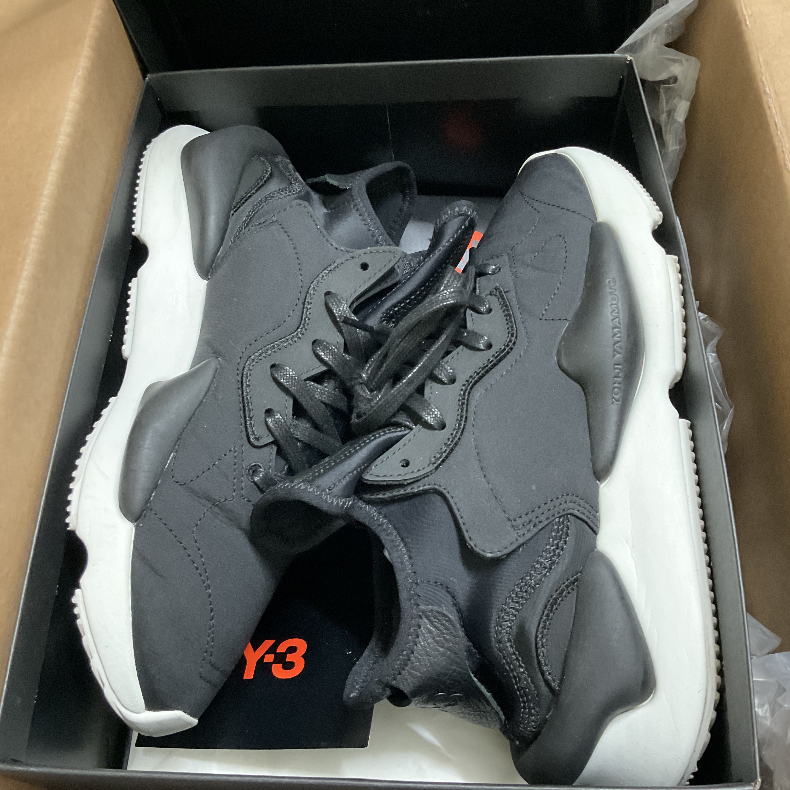 Y-3 Kaiwa Black Nylon 착용 스타일