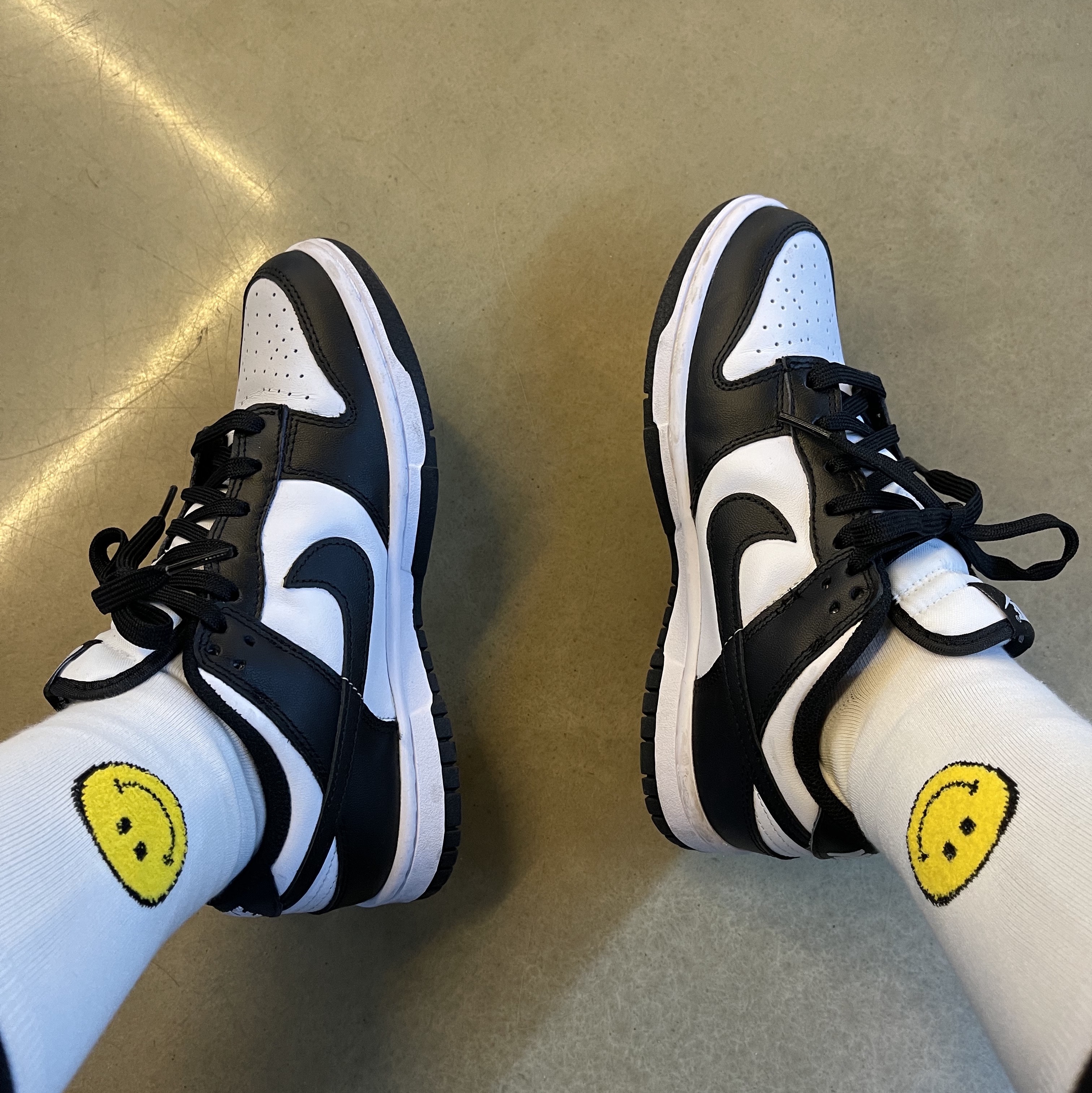 (W) Nike Dunk Low Black 착용 스타일