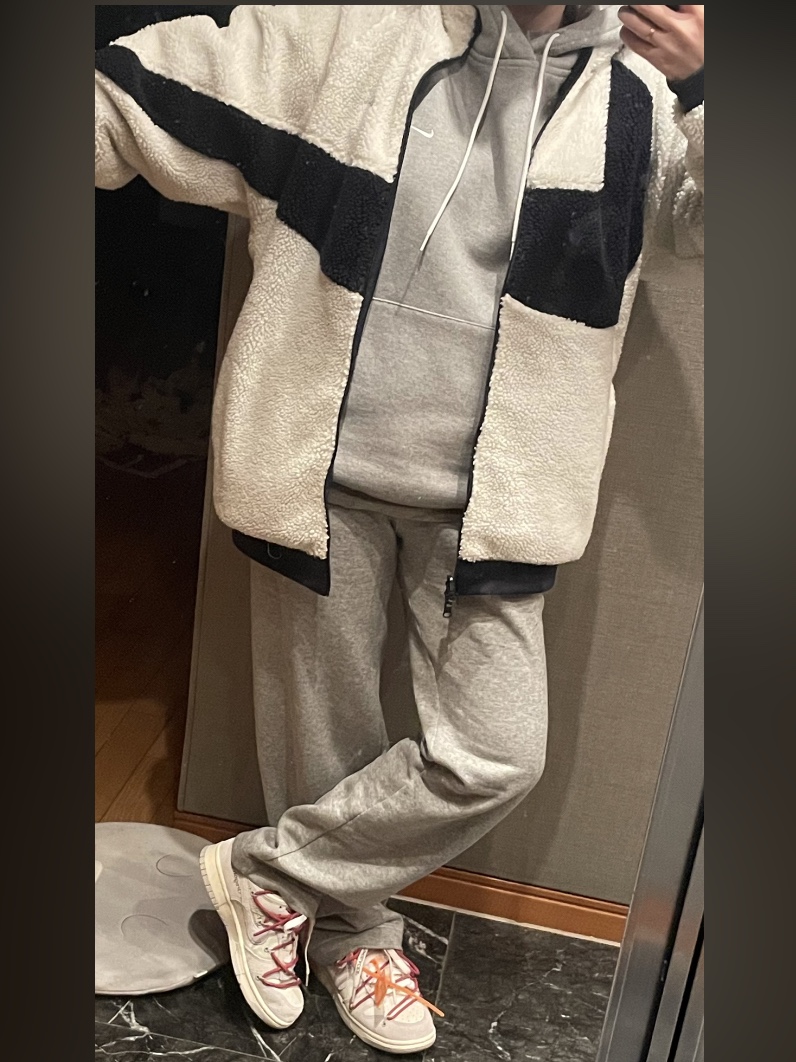 Nike Big Swoosh Full Zip Jacket White Navy, Nike NRG Solo Swoosh Fleece Hoodie Dark Grey Heather - Asia 착용 스타일 - 1