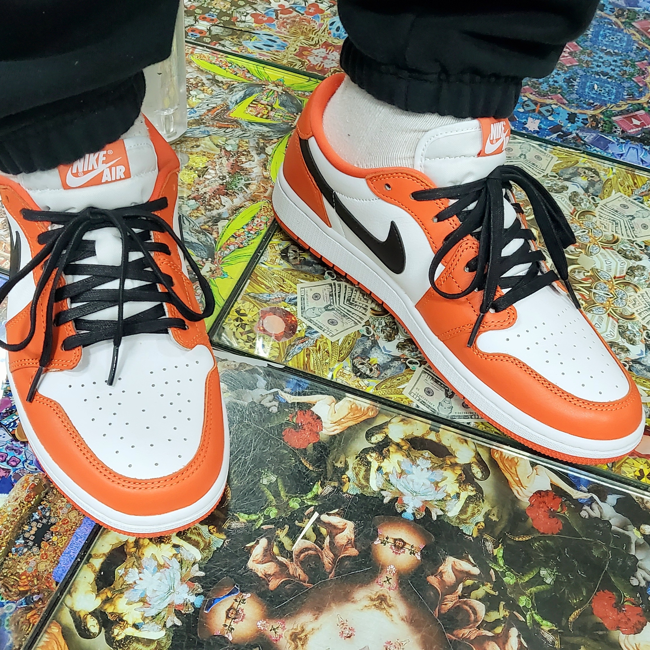 Jordan 1 Low OG Starfish 착용 스타일 - 4