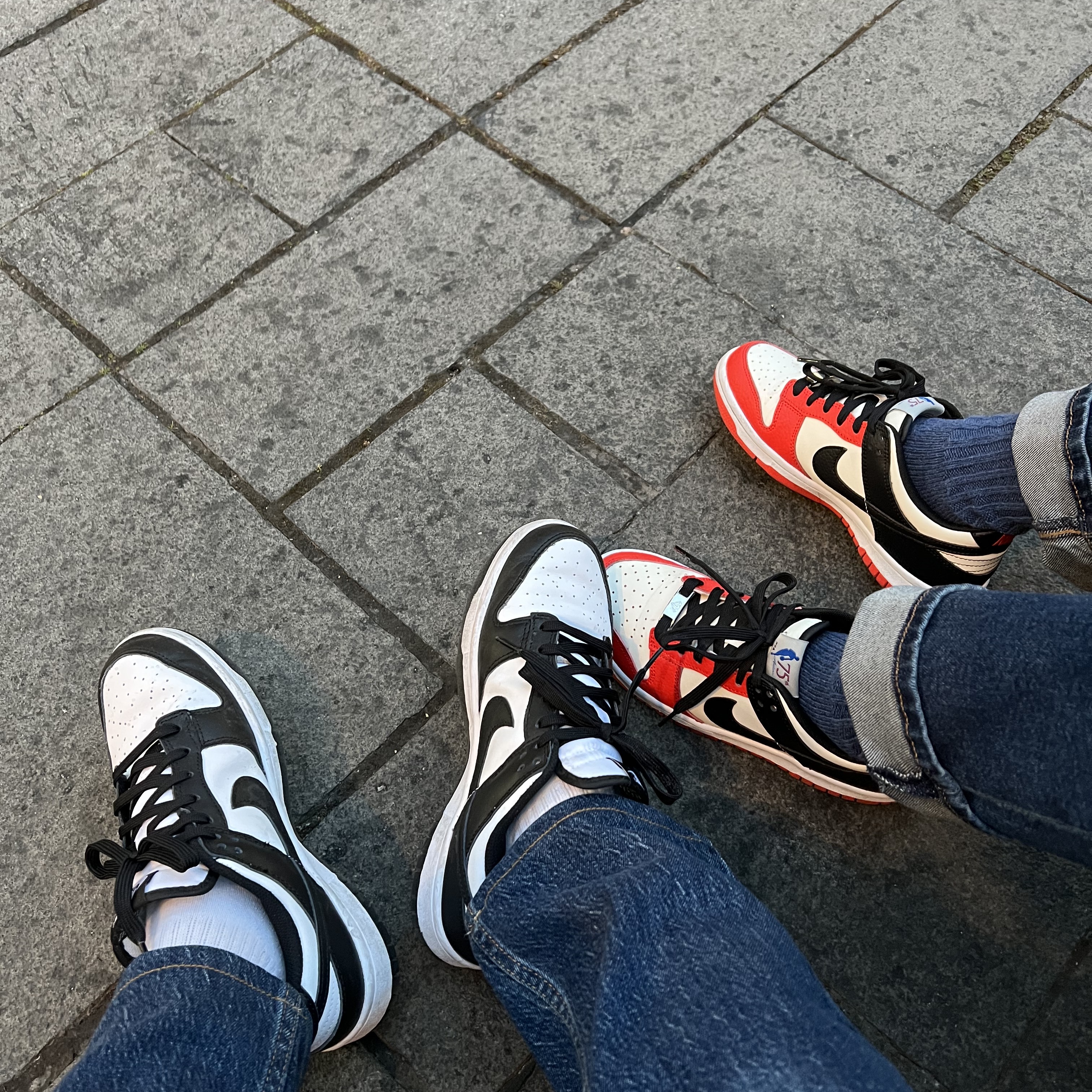 Nike Dunk Low Retro Black, (GS) Nike x NBA Dunk Low Black and Chile Red 착용 스타일
