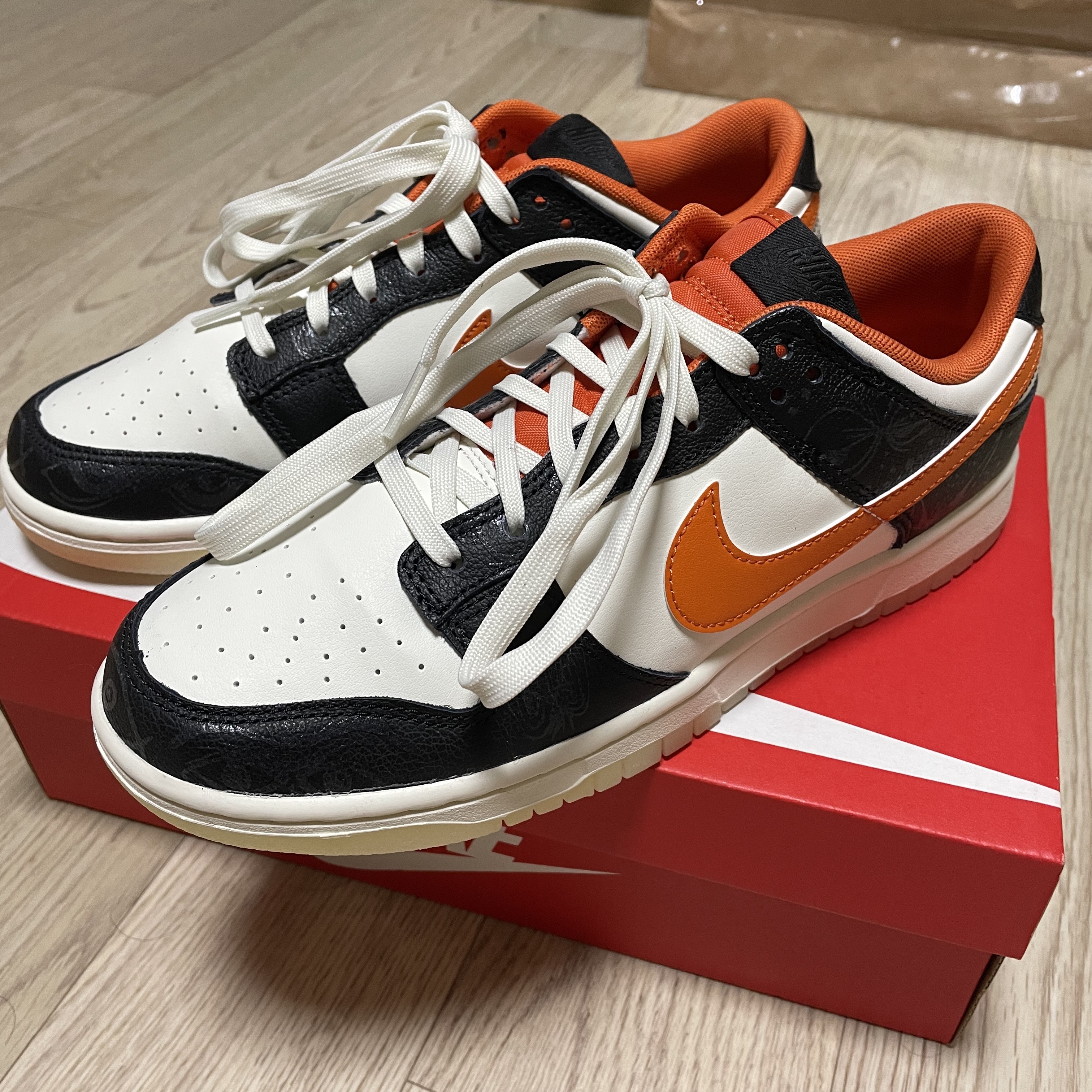 Nike Dunk Low Retro PRM Halloween 착용 스타일 - 1