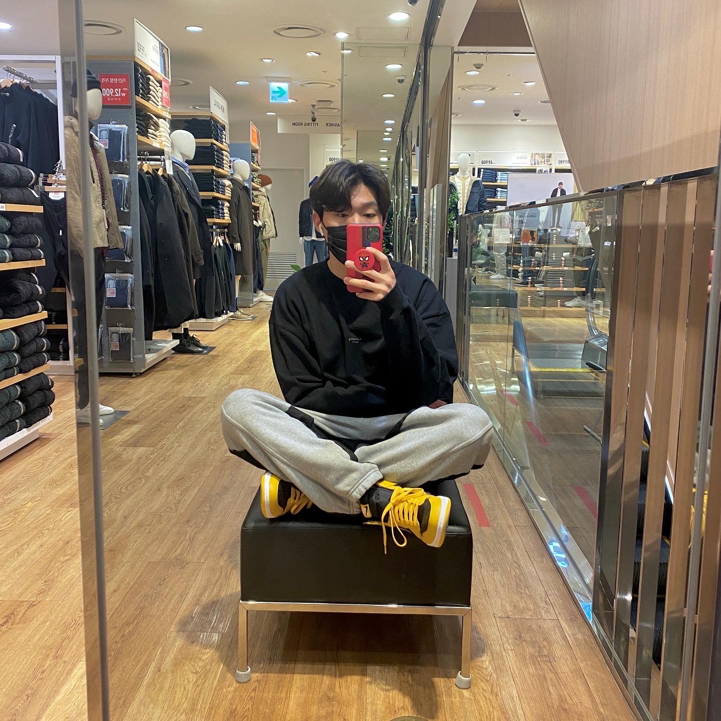 Jordan 1 Retro High OG Pollen 착용 스타일 - 1
