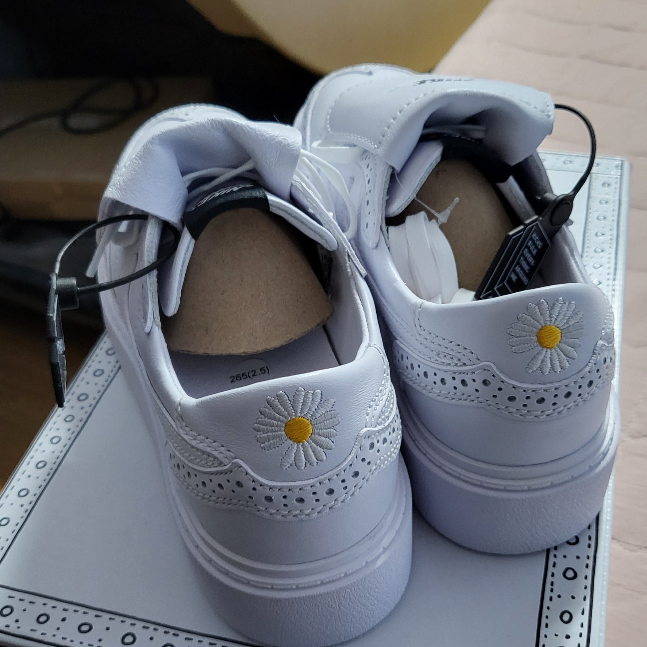 Nike x Peaceminusone Kwondo1 White 착용 스타일 - 3