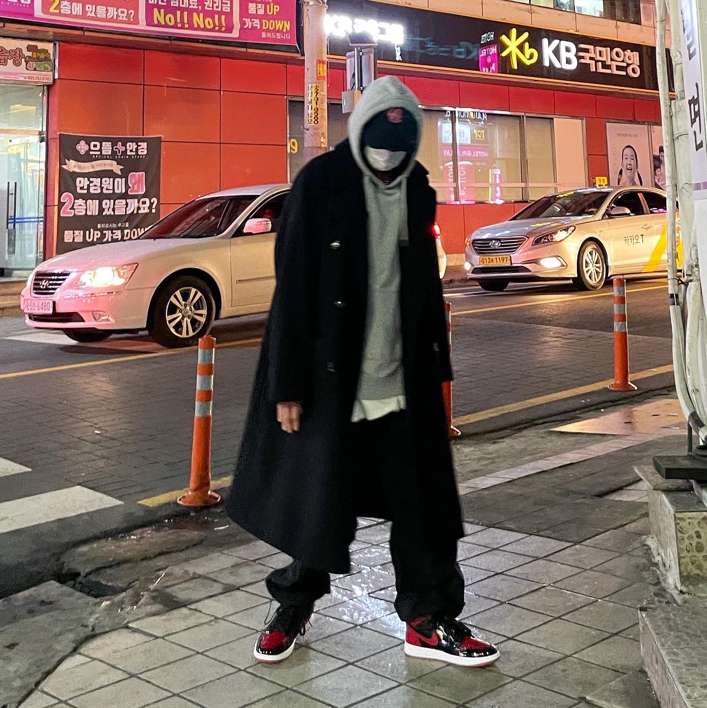 Jordan 1 Retro High OG Patent Bred 착용 스타일 - 1