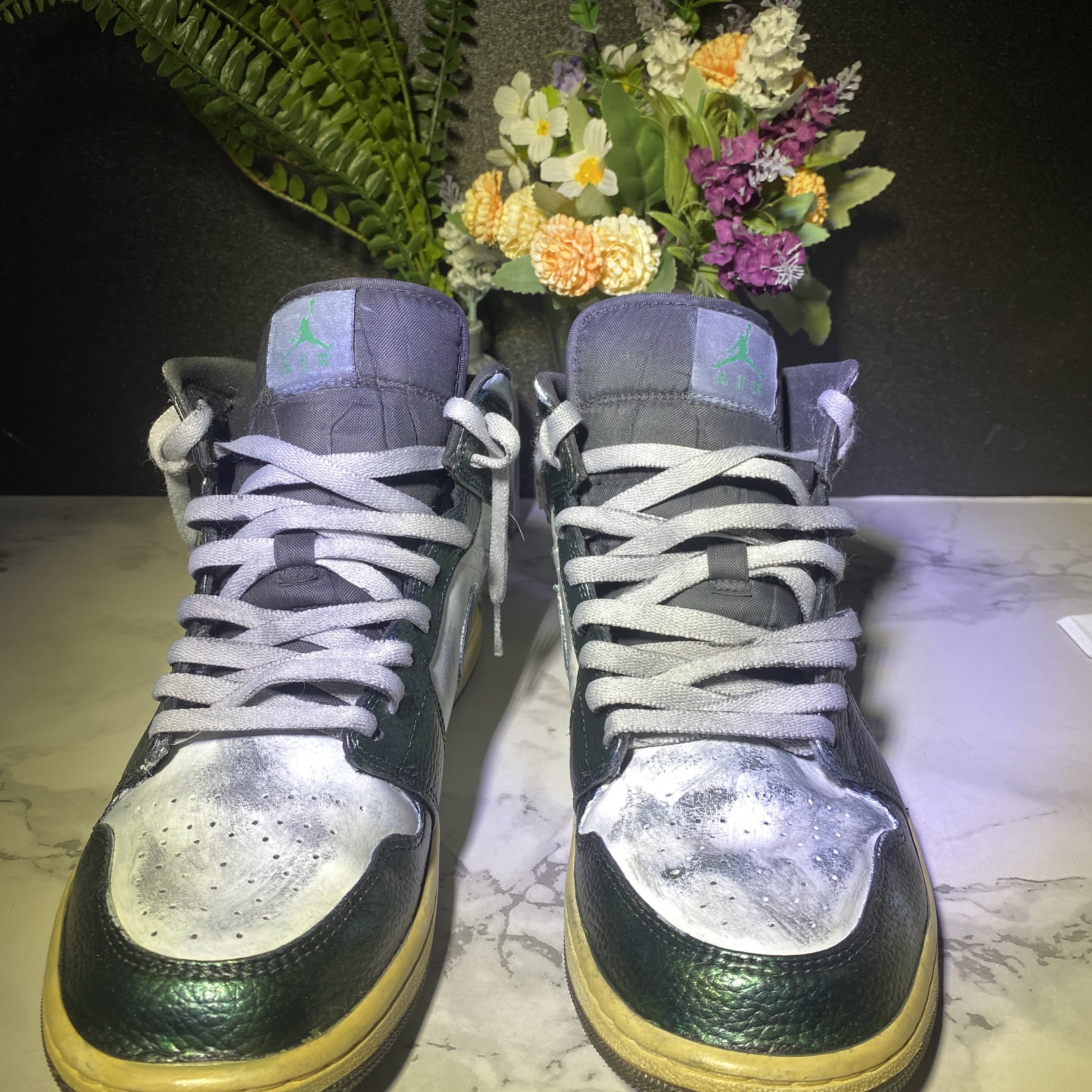 Jordan 1 Mid Triple White 착용 스타일 - 4