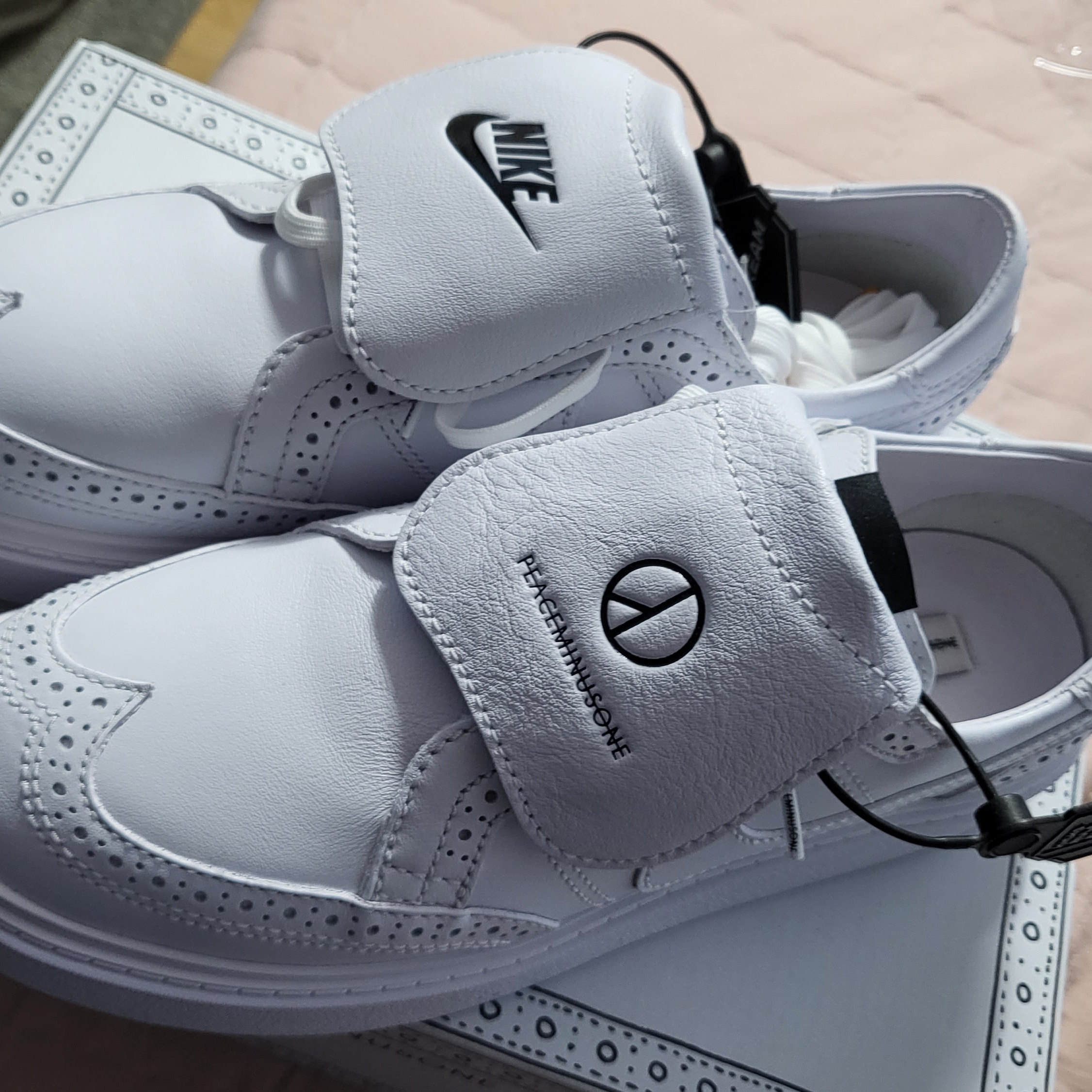 Nike x Peaceminusone Kwondo1 White 착용 스타일 - 2