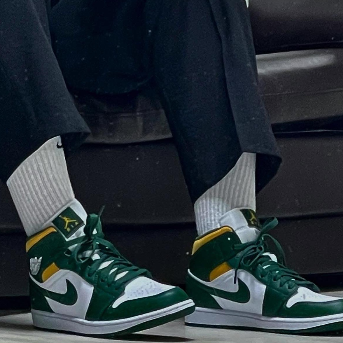 Jordan 1 Mid Sonics 2021 착용 스타일 - 3