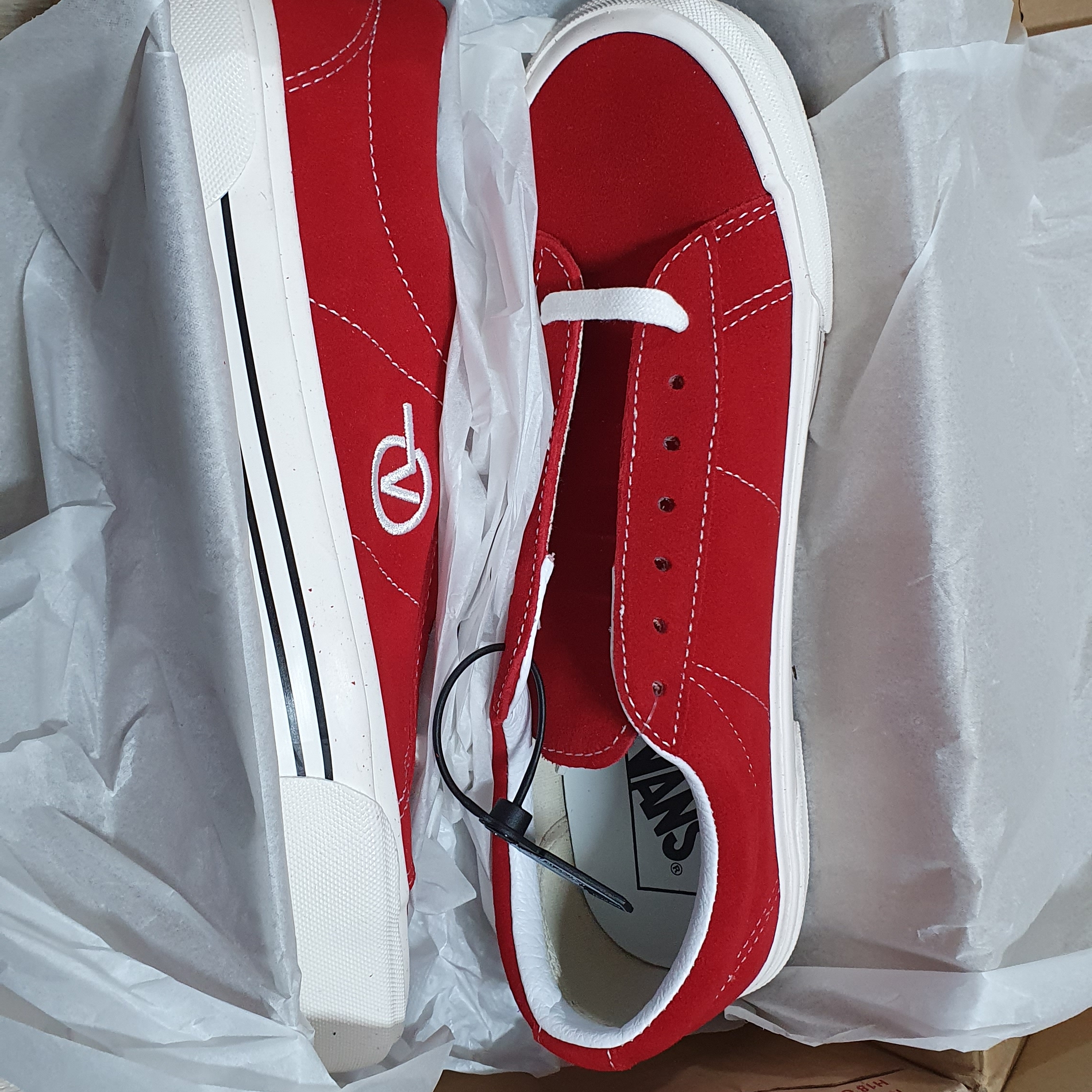 Vans Sid DX Anaheim Factory Red 착용 스타일 - 1