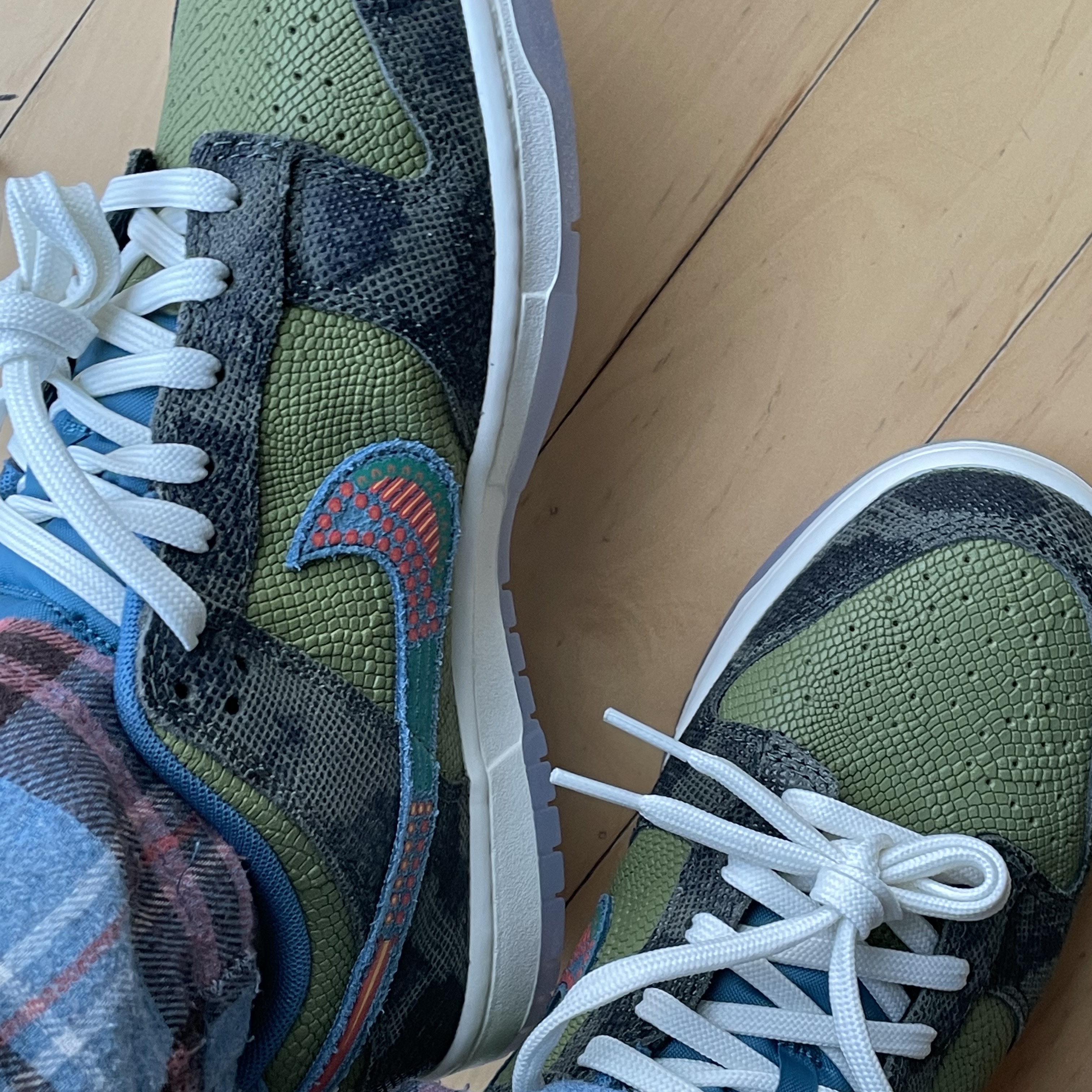 Nike Dunk Low Premium Siempre Familia 착용 스타일 - 5