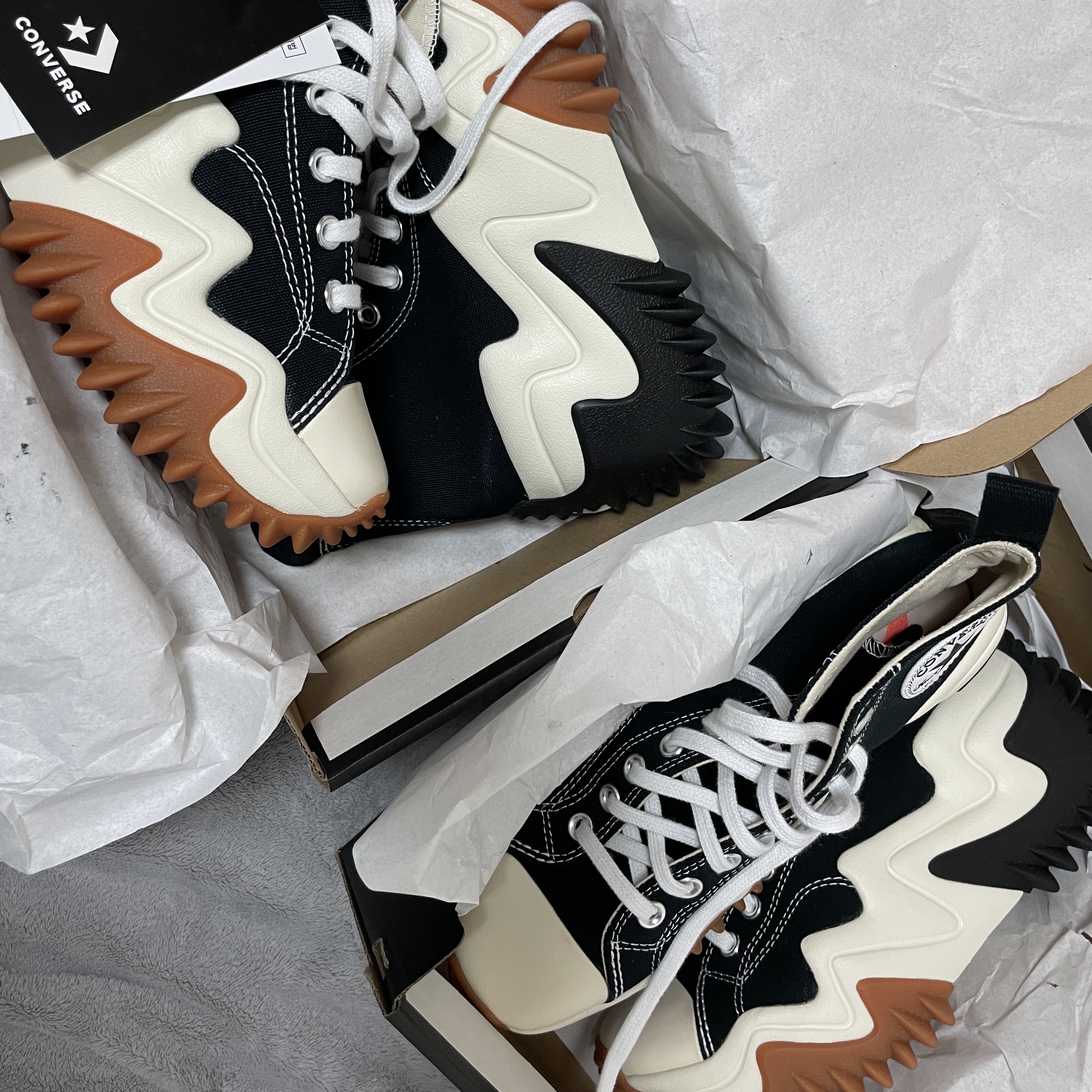Converse Run Star Motion High Black 착용 스타일