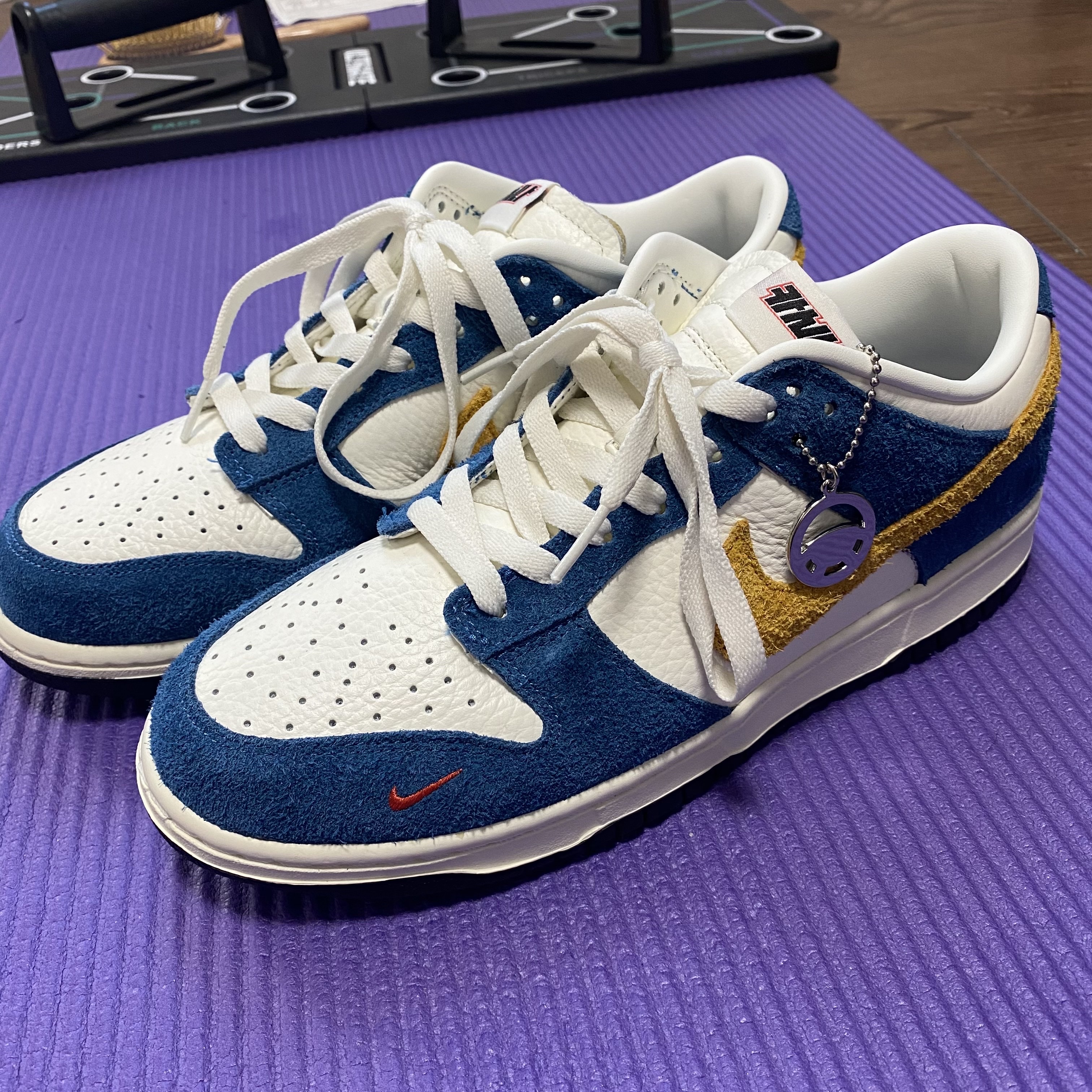 Nike x Kasina Dunk Low 80's Bus 착용 스타일