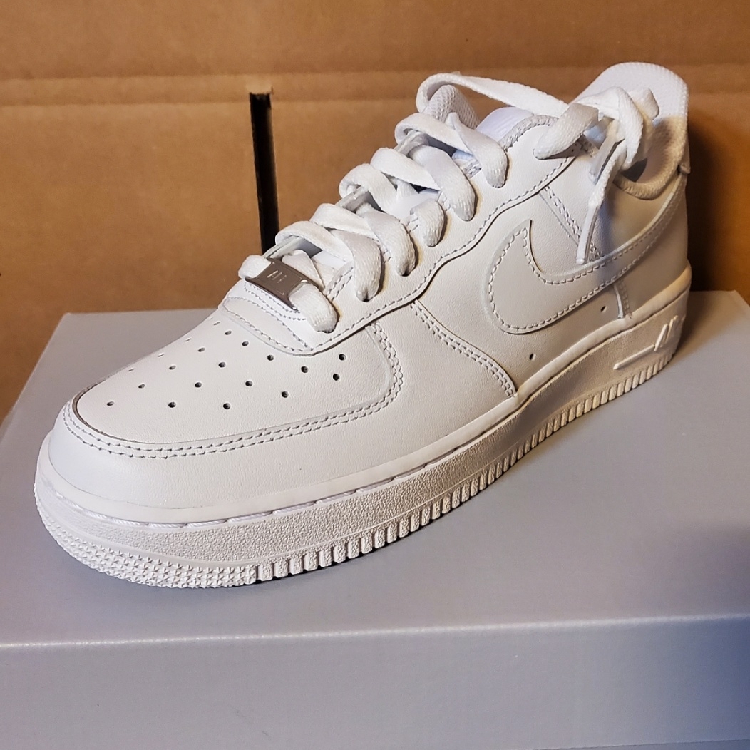(W) Nike Air Force 1 '07 Low White 착용 스타일