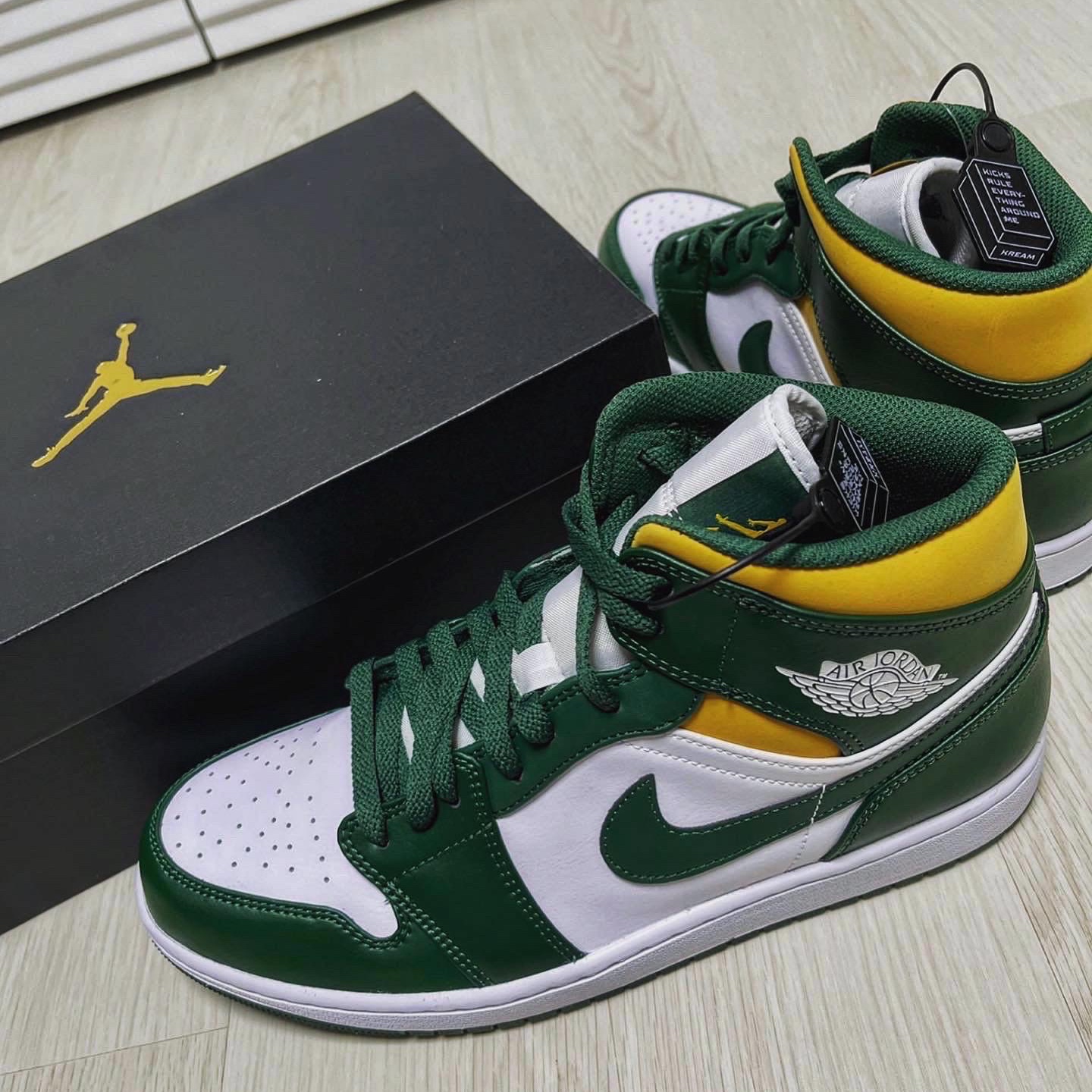 Jordan 1 Mid Sonics 2021 착용 스타일 - 2