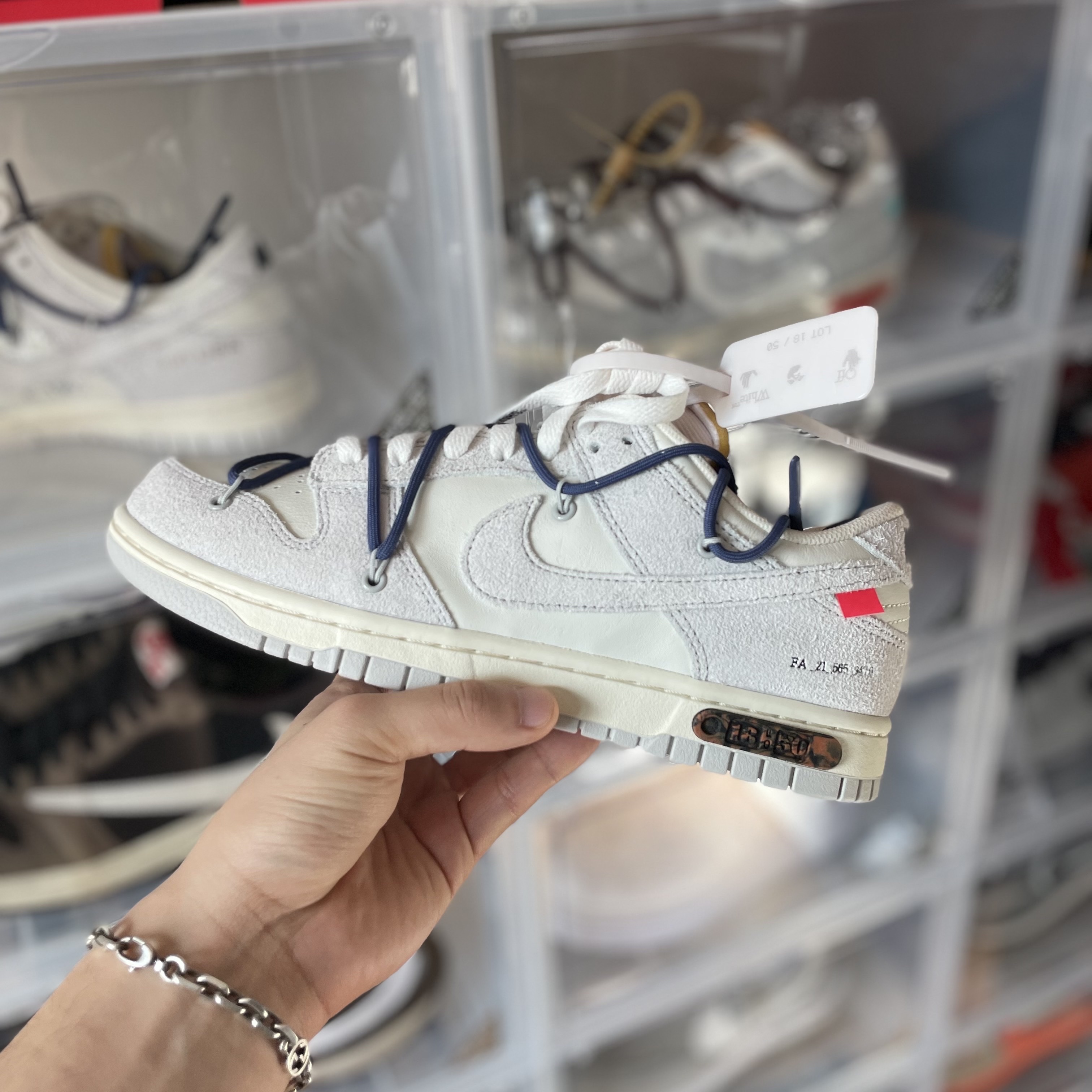 Nike x Off-White Dunk Low The 50 - Lot 18 착용 스타일