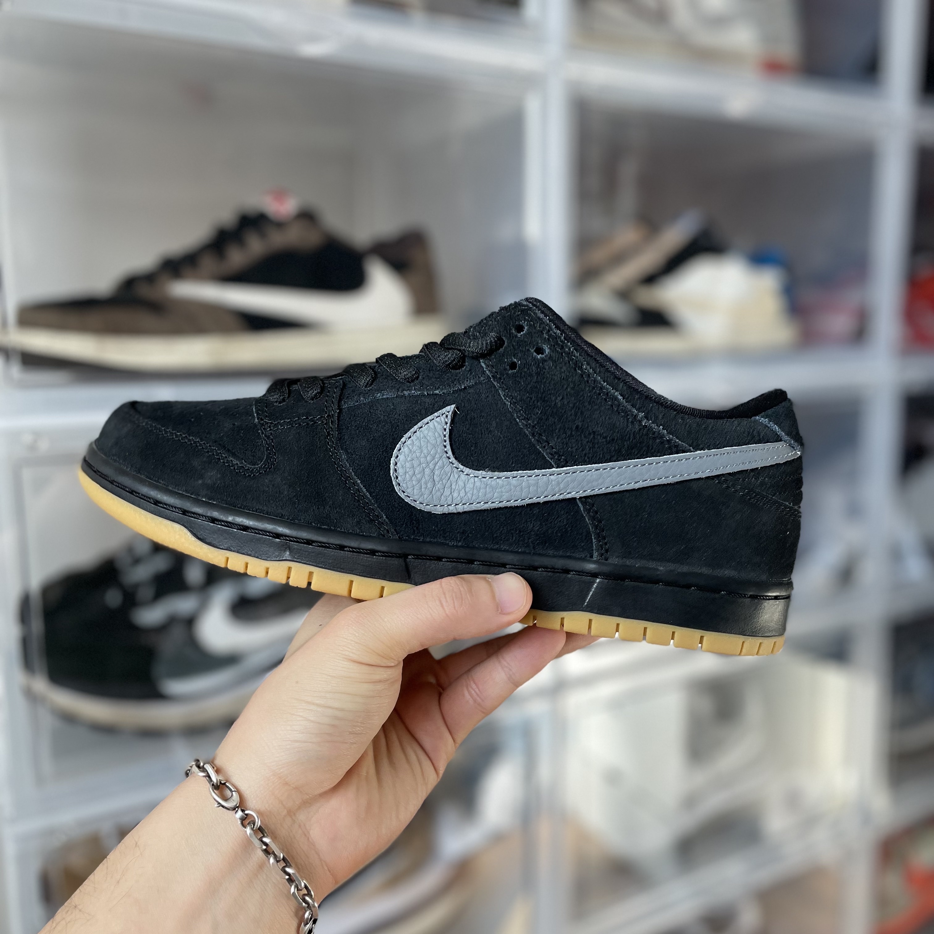 Nike SB Dunk Low Pro Black Cool Grey 착용 스타일
