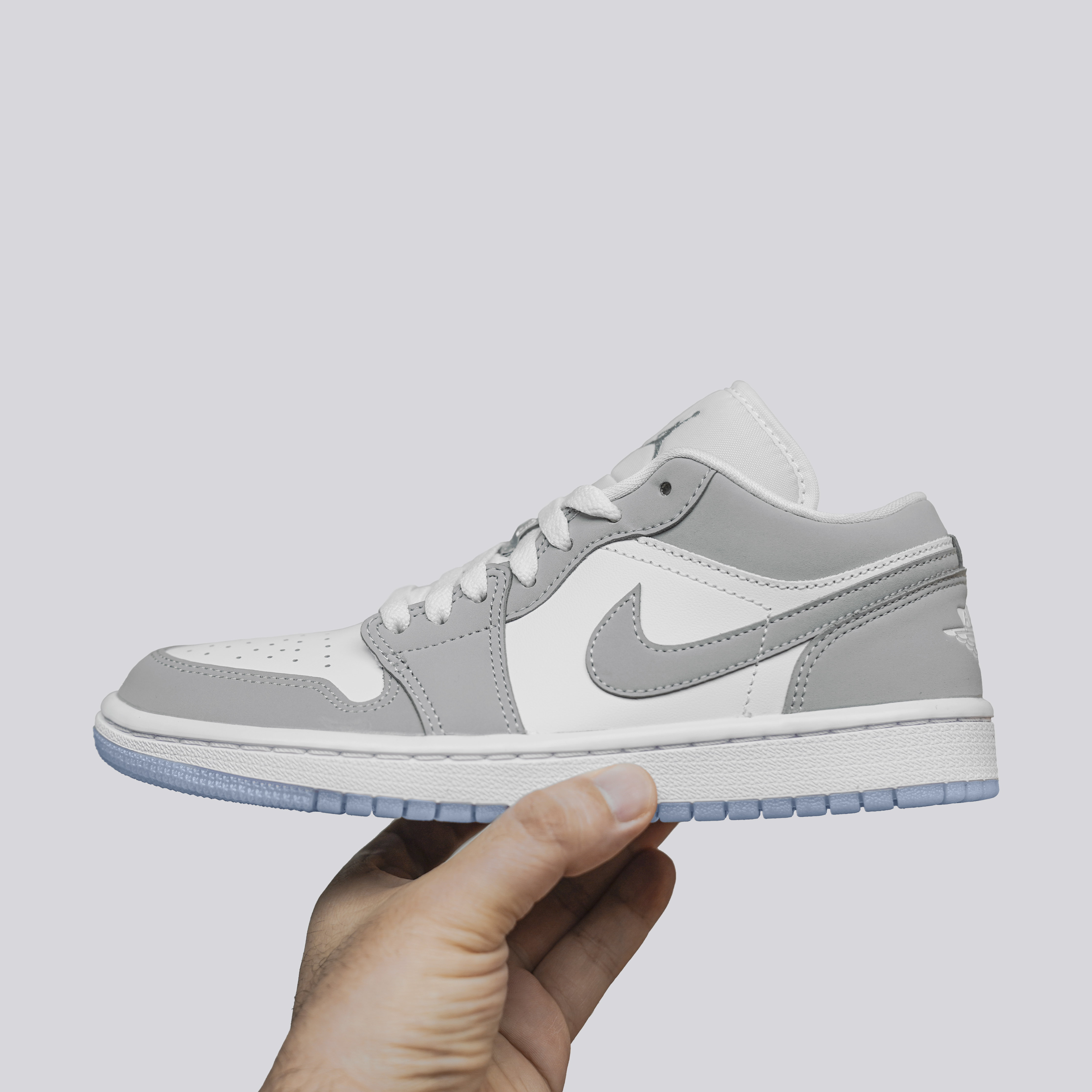 (W) Jordan 1 Low White Wolf Grey 착용 스타일