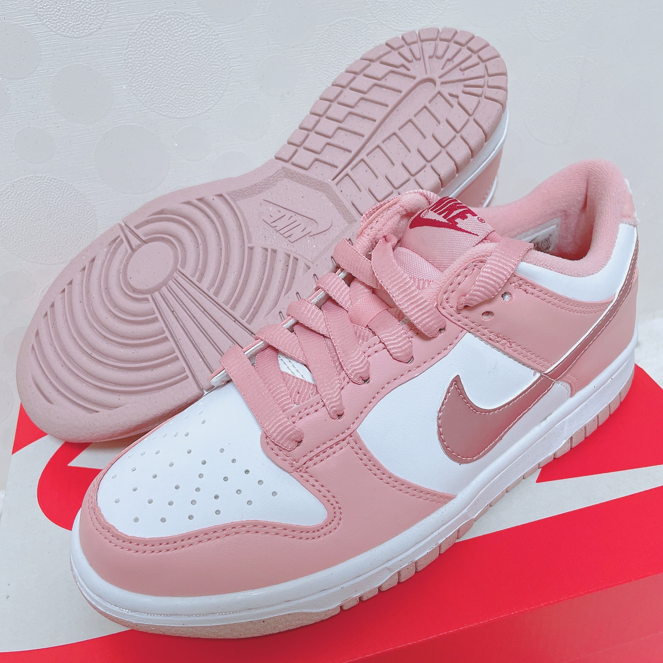 (GS) Nike Dunk Low Pink Velvet 착용 스타일 - 3