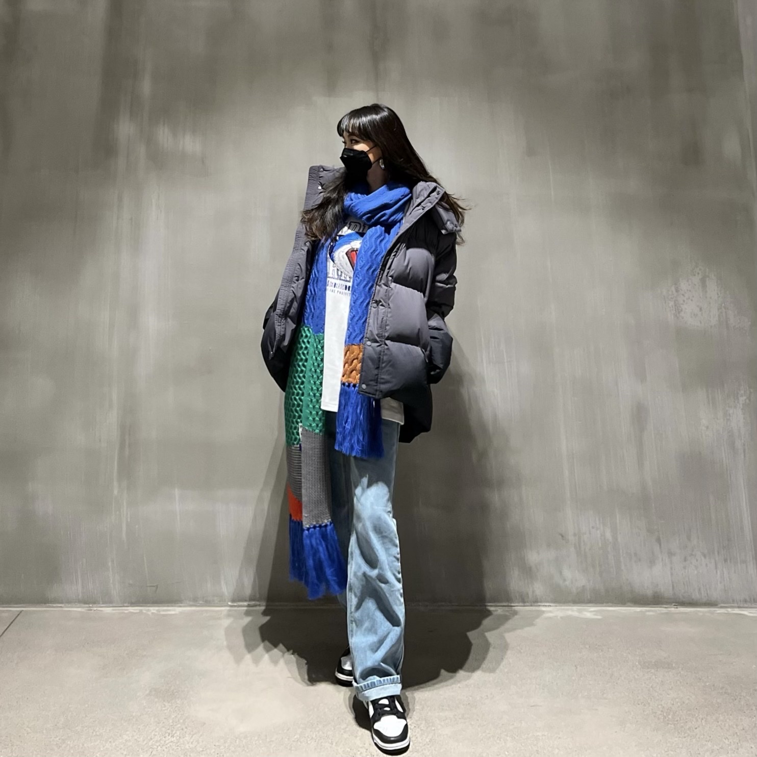 Zara x Ader Error Puffer Jacket Grey, Ader Error x Zara Scarf Blue 착용 스타일 - 1