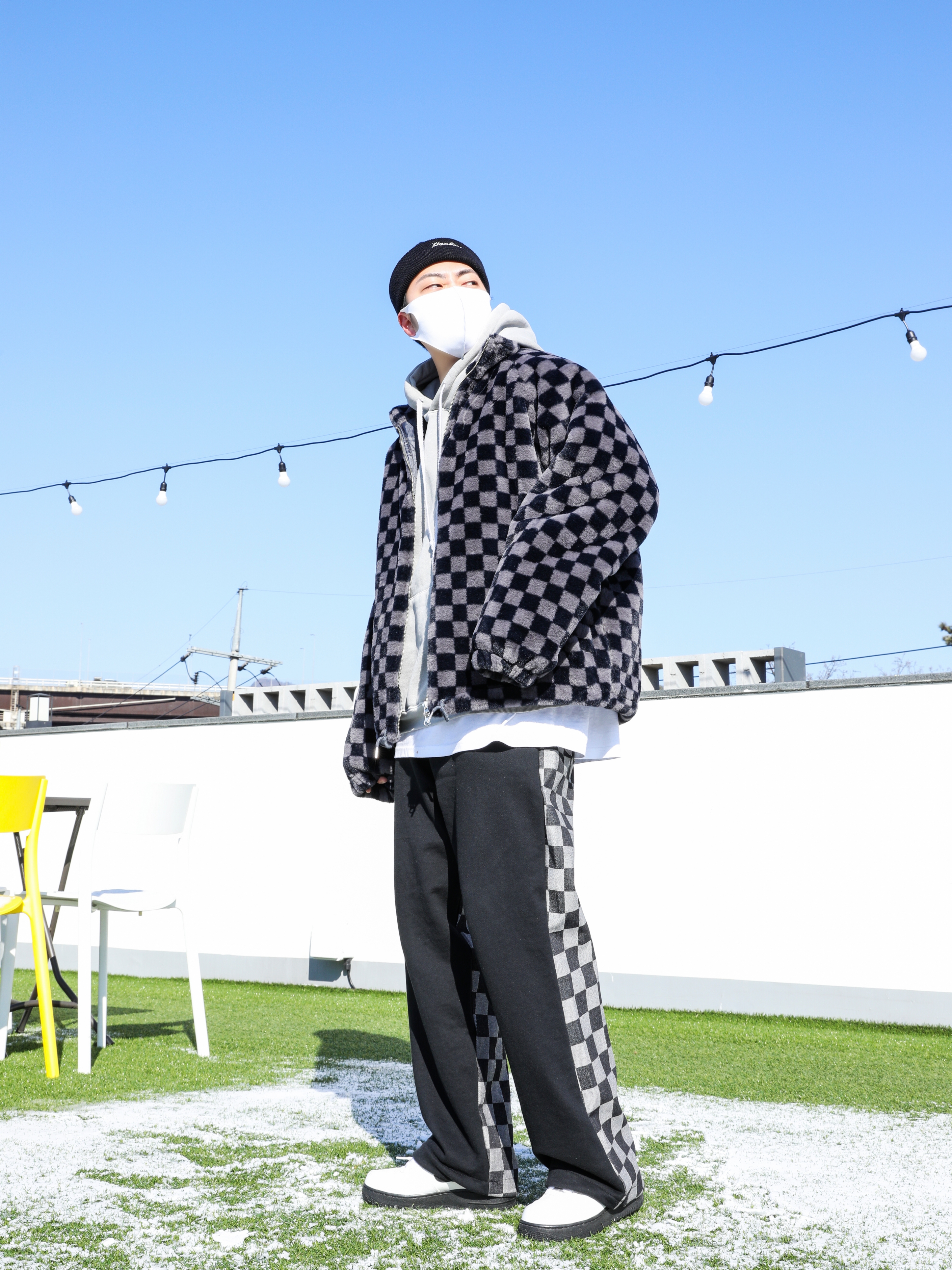 Nike Air Force 1 Low White Black Midsole 착용 스타일 - 2