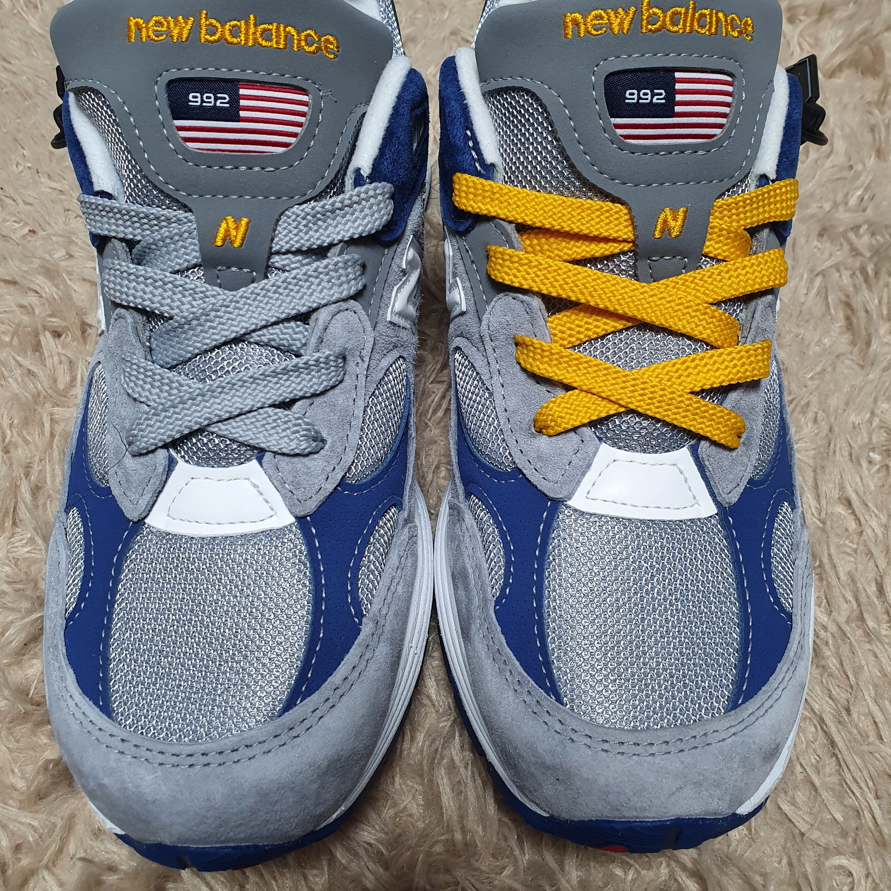 New Balance x DTLR 992 Made in USA Varsity 착용 스타일 - 1