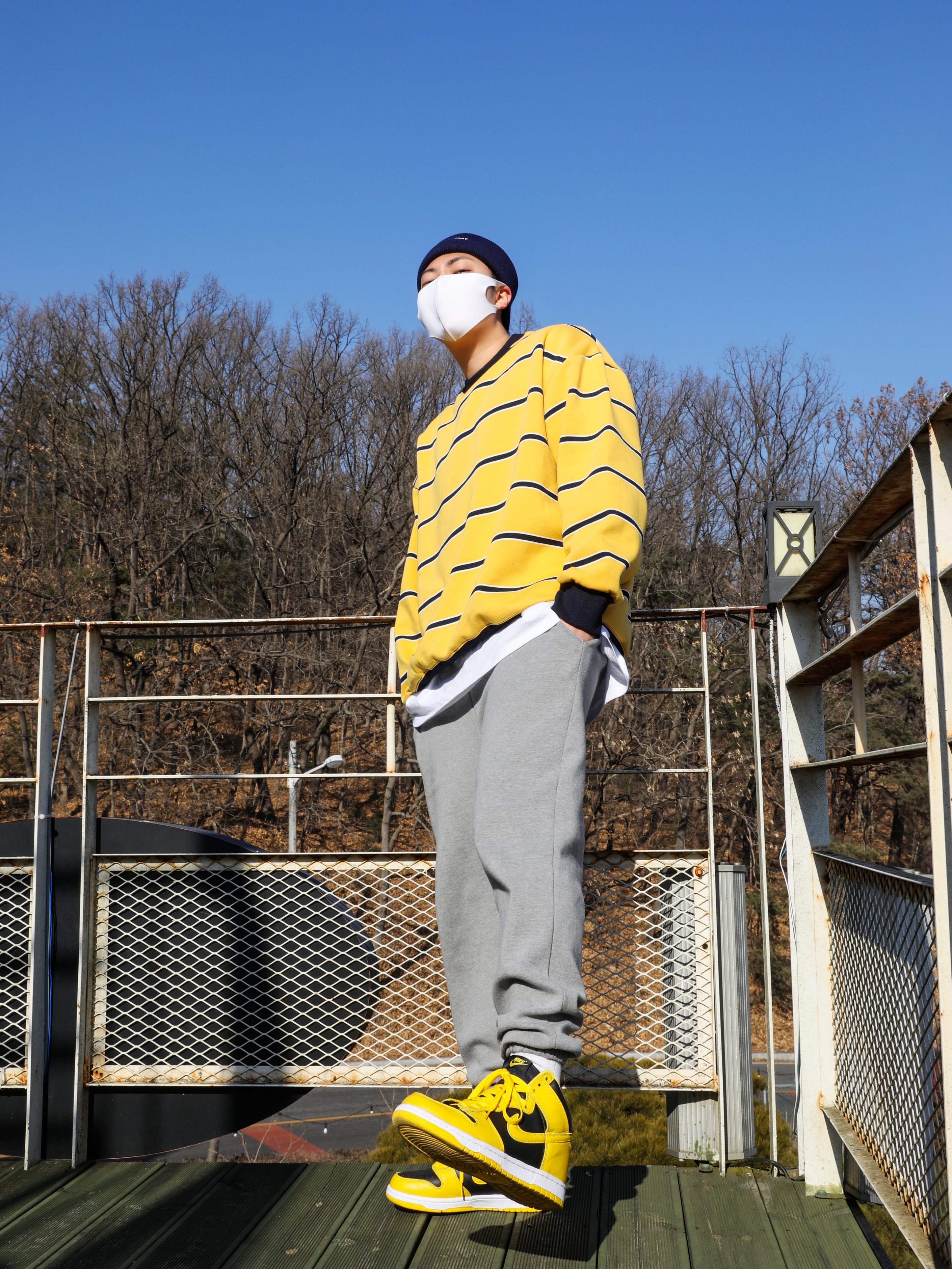 Nike Dunk High SP Varsity Maize 착용 스타일
