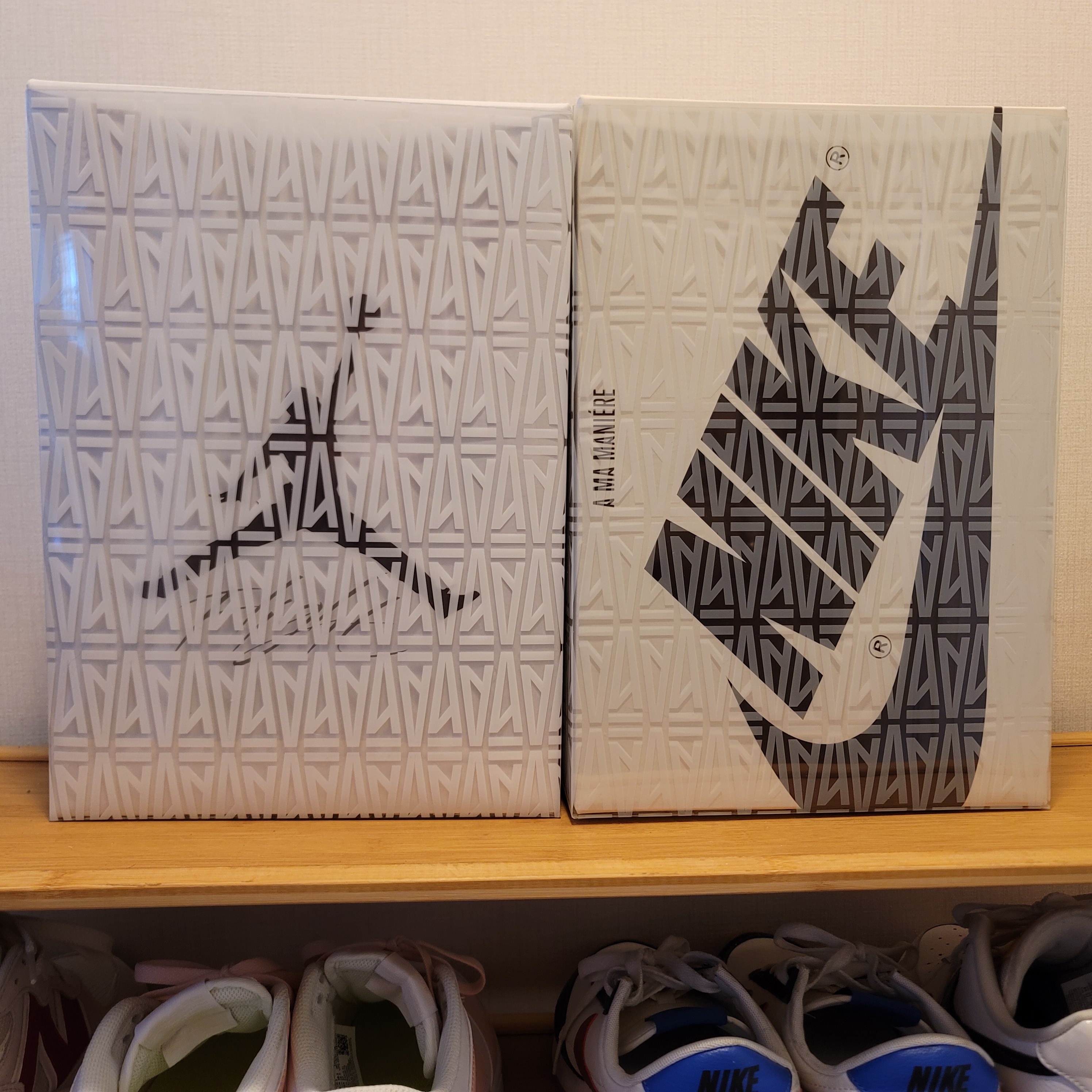 (W) Jordan 3 x A Ma Maniere Retro SP, Jordan 1 x A Ma Maniere Retro High OG SP Sail and Burgundy 착용 스타일 - 5