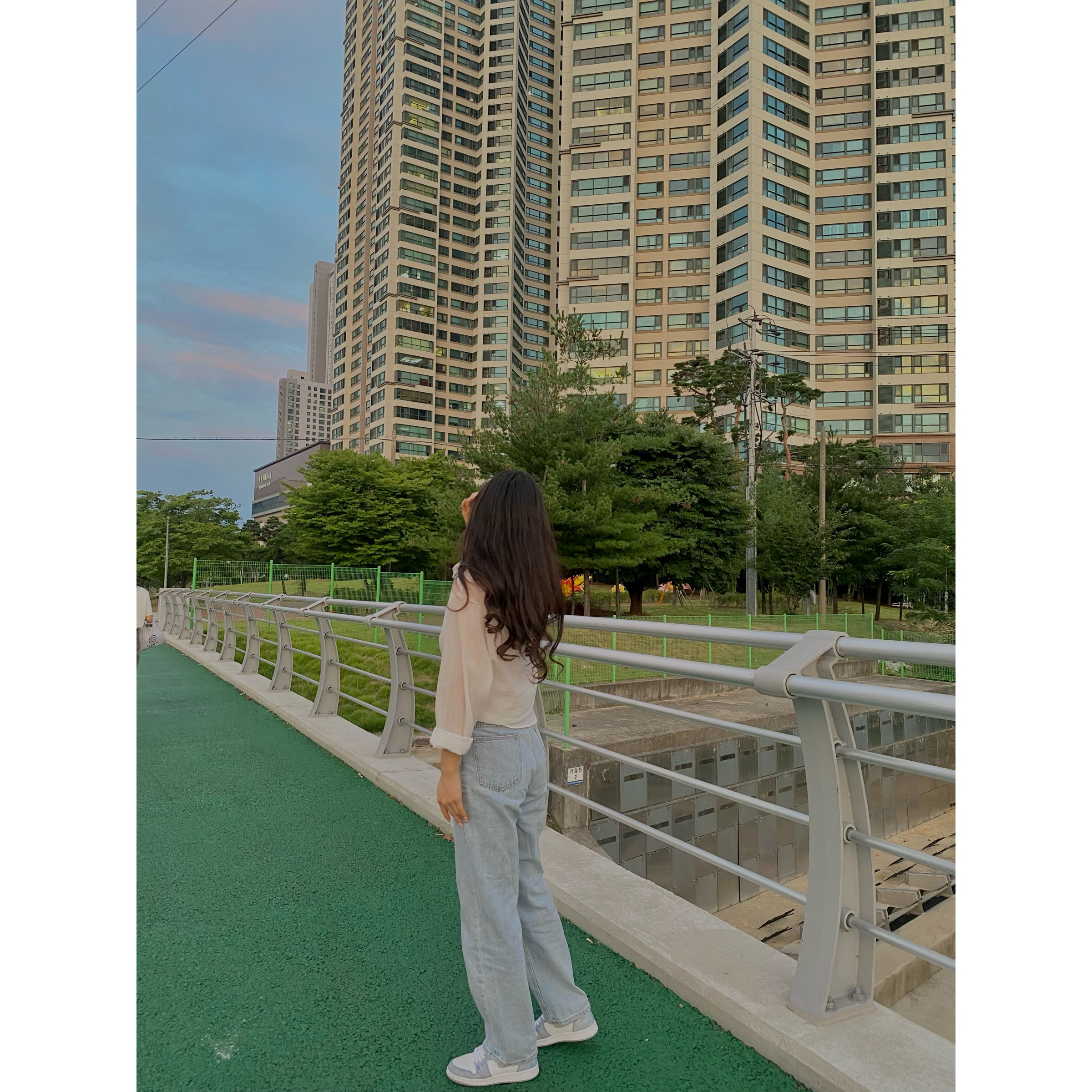 nominerdene321님의 스타일