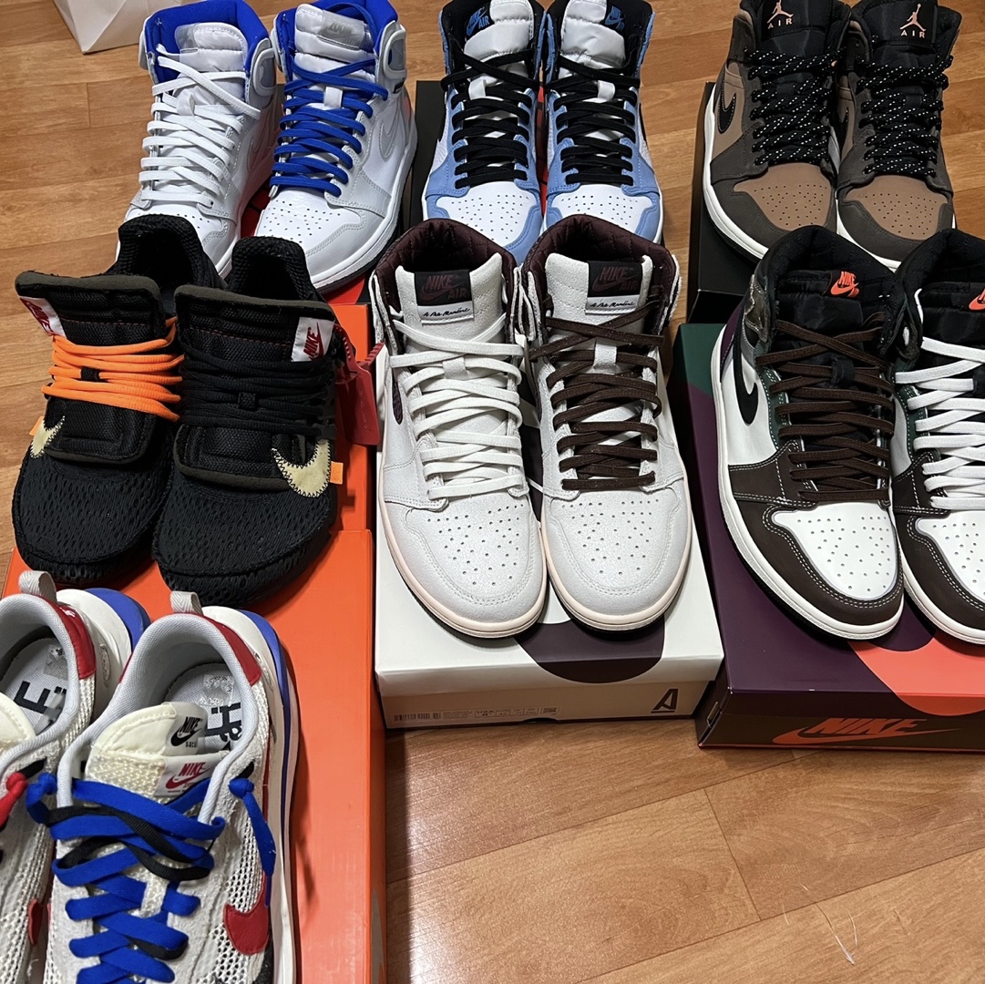 Jordan 1 Retro High OG University Blue, Jordan 1 Mid SE Dark Chocolate 착용 스타일