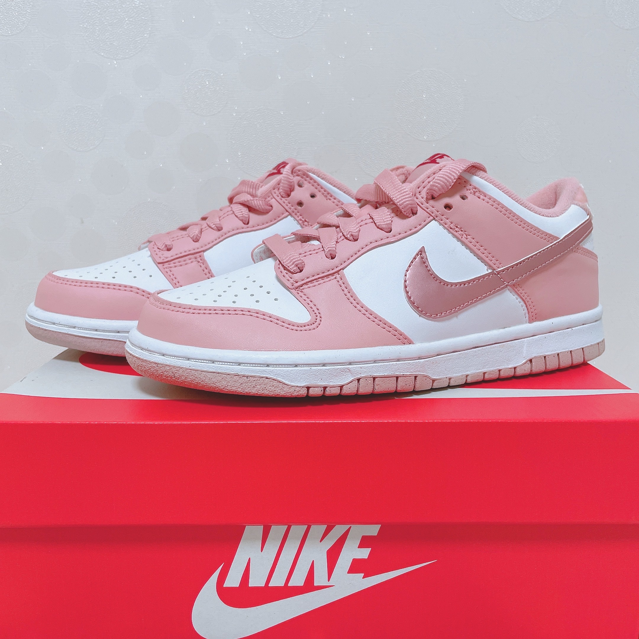 (GS) Nike Dunk Low Pink Velvet 착용 스타일 - 2