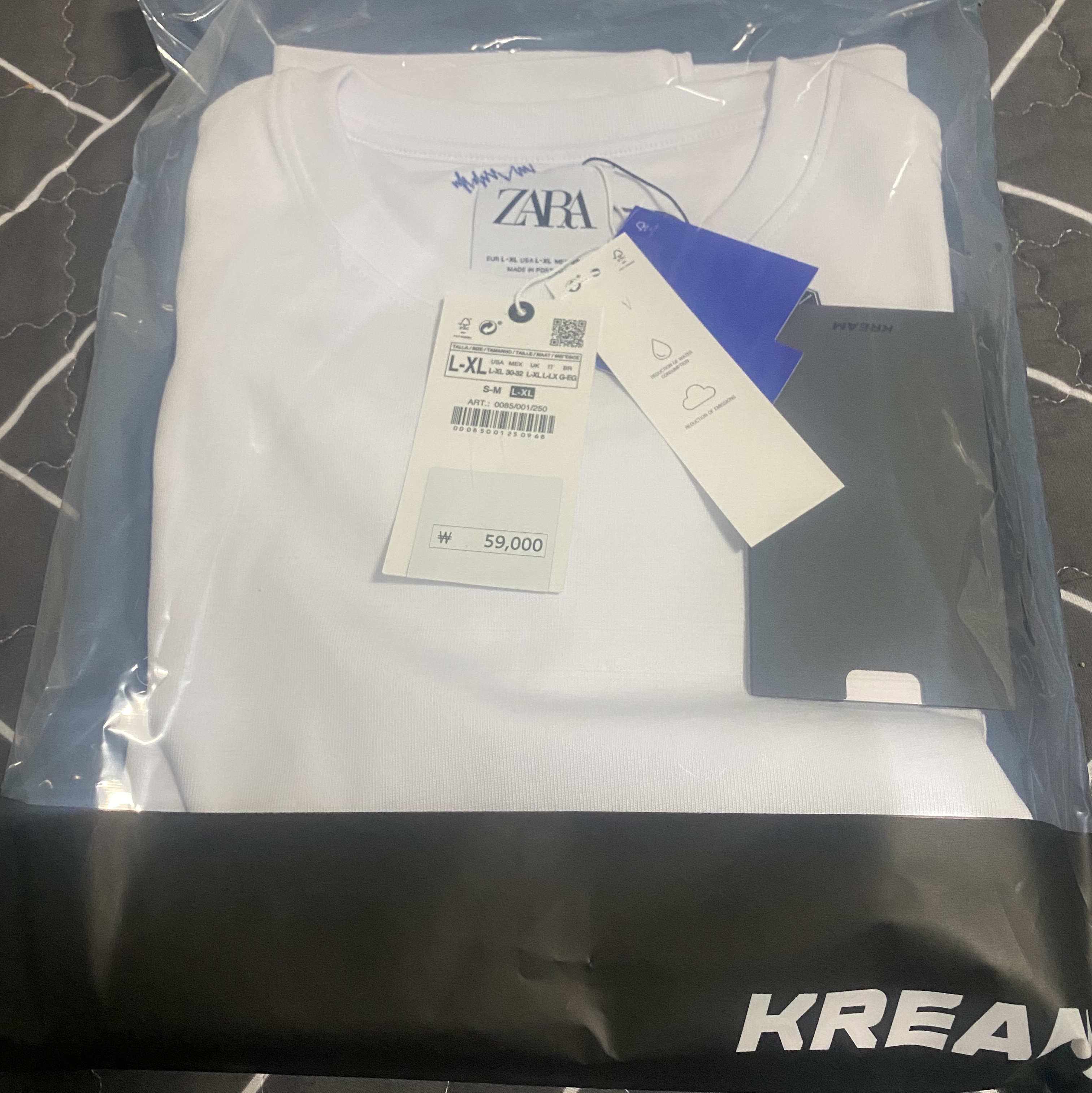 Zara x Ader Error Premium Cotton Long Sleeve T-Shirt White 착용 스타일 - 2