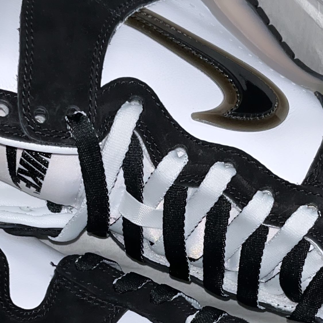 Nike x Slam Jam Dunk High SP Clear Black 착용 스타일 - 1