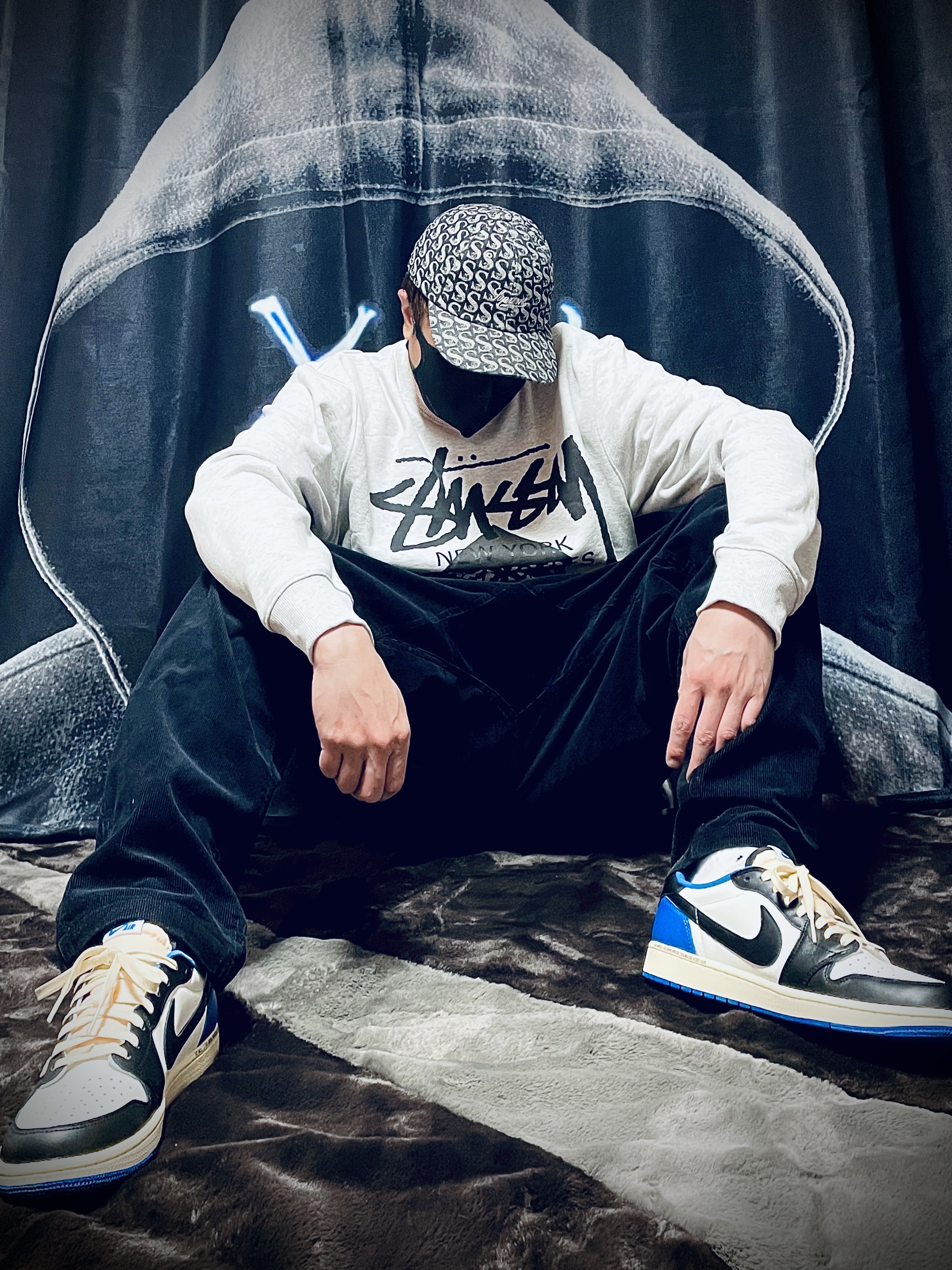 Jordan 1 x Travis Scott x Fragment Retro Low OG SP Military Blue, Supreme Monogram Denim 6-Panel Black - 21FW 착용 스타일 - 1