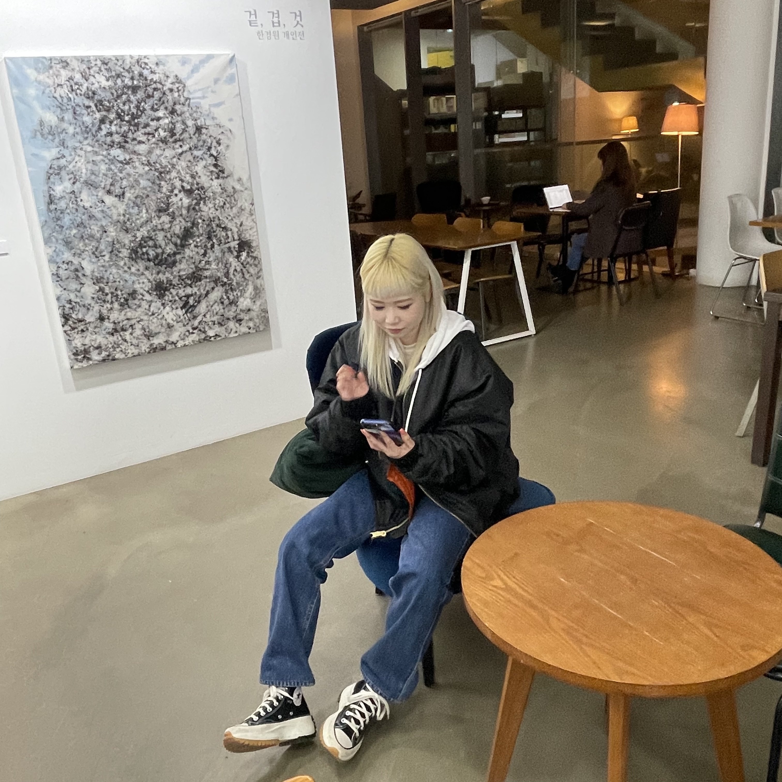 Converse x JW Anderson Run Star Hike Hi Black 착용 스타일 - 1