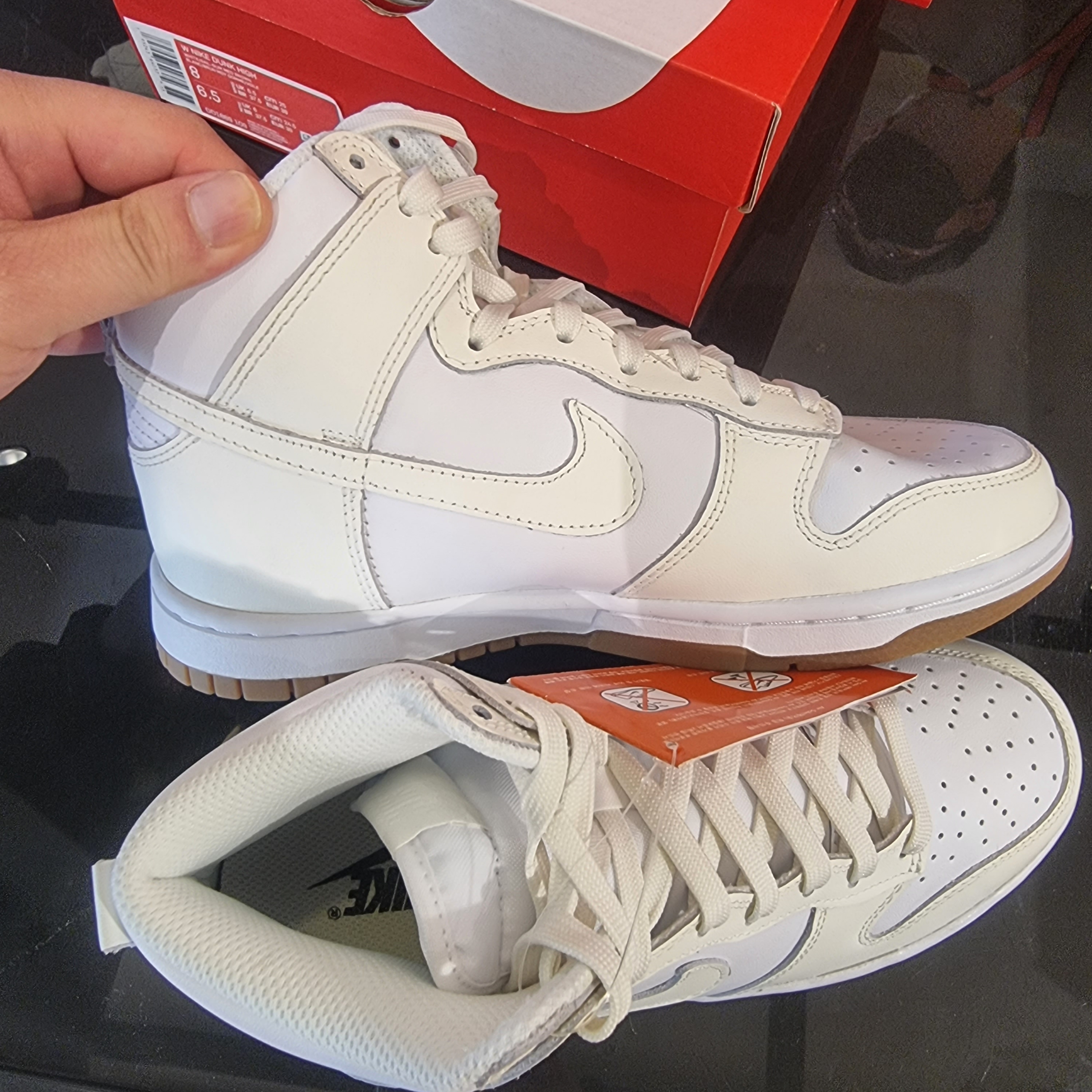 (W) Nike Dunk High Sail Gum 착용 스타일 - 1