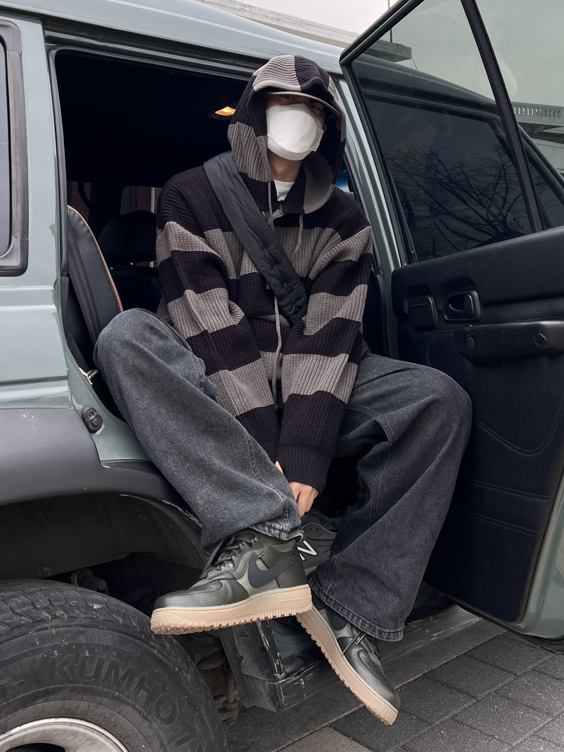 Nike Air Force 1 Winter Gore-Tex Olive 착용 스타일 - 2
