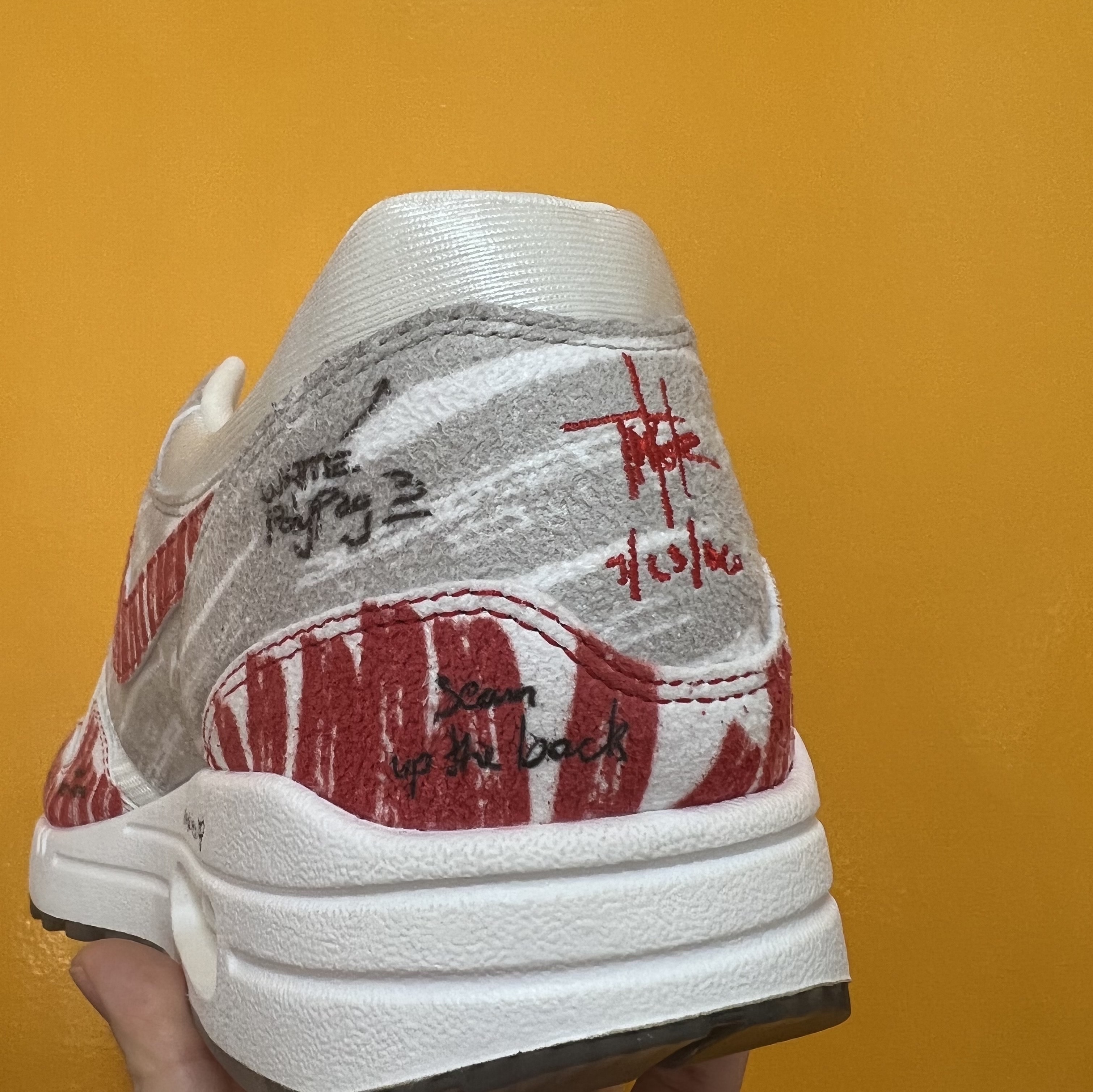 Nike Air Max 1 Tinker Sketch to Shelf, Jordan 1 Low OG Starfish 착용 스타일 - 4