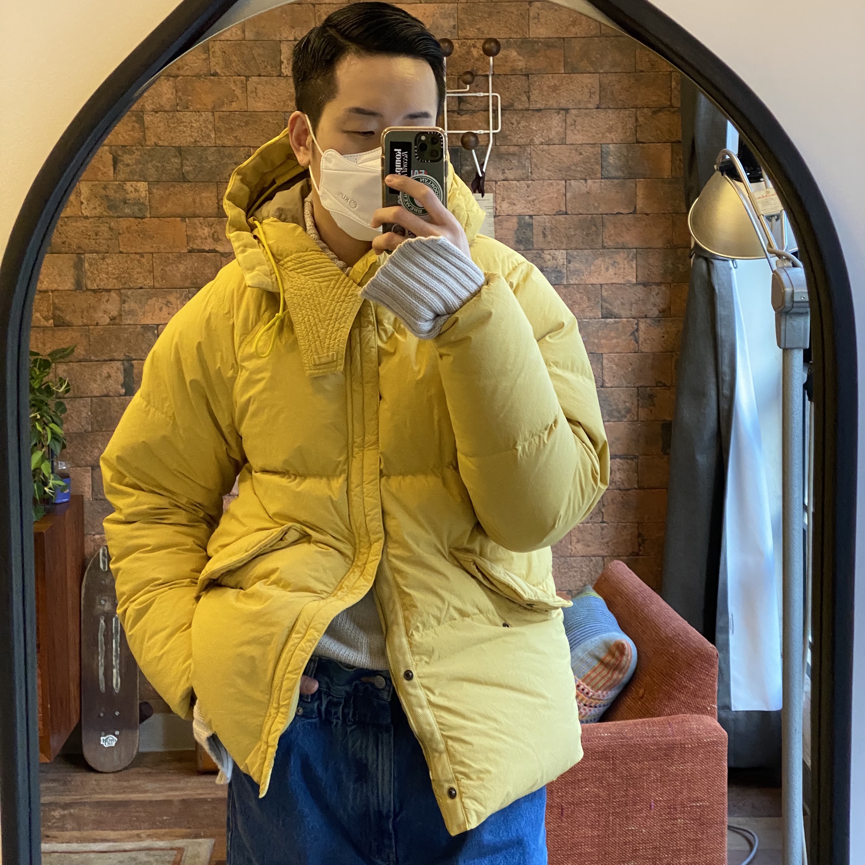 Ten C Artic Down Parka Mustard 착용 스타일