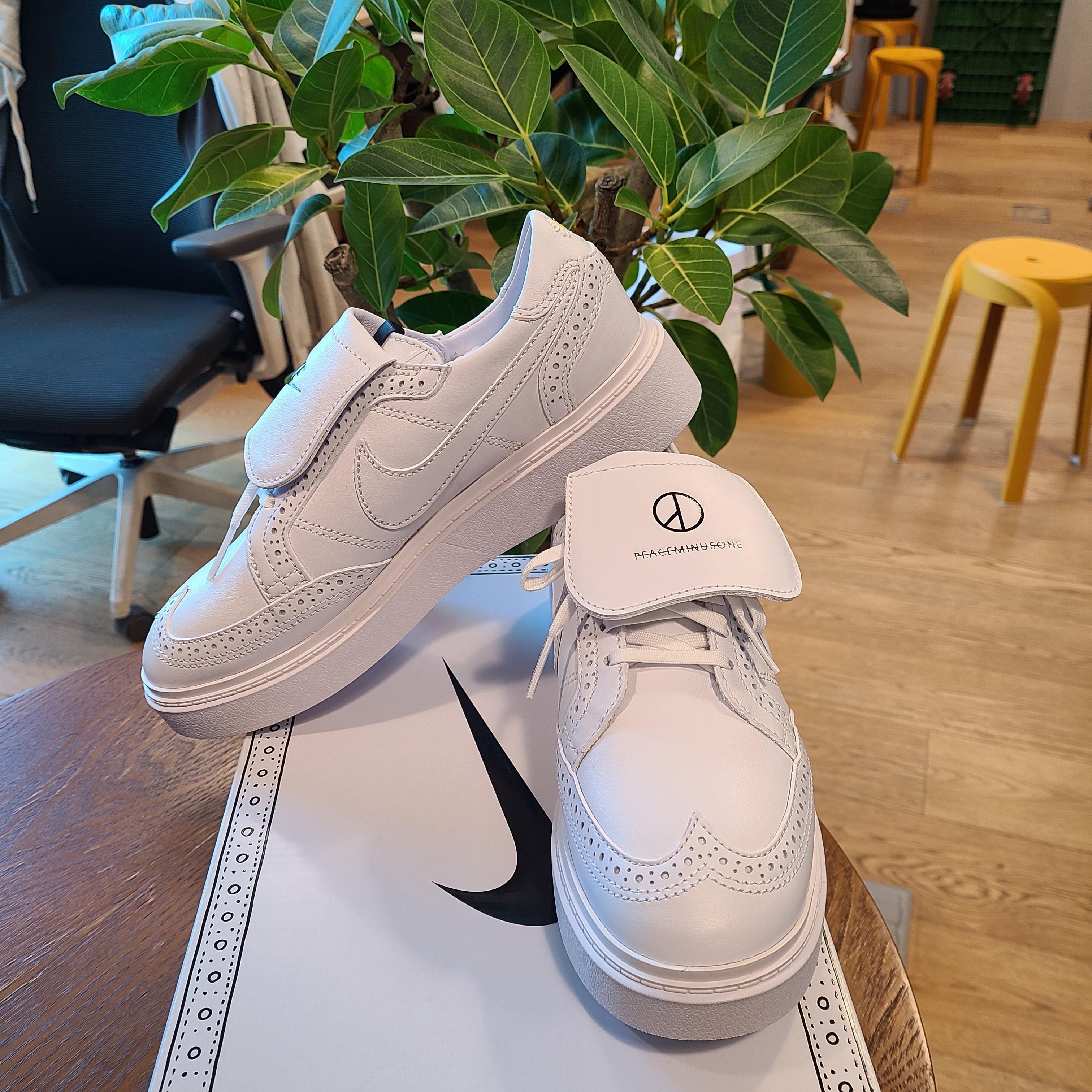 Nike x Peaceminusone Kwondo1 White 착용 스타일 - 1