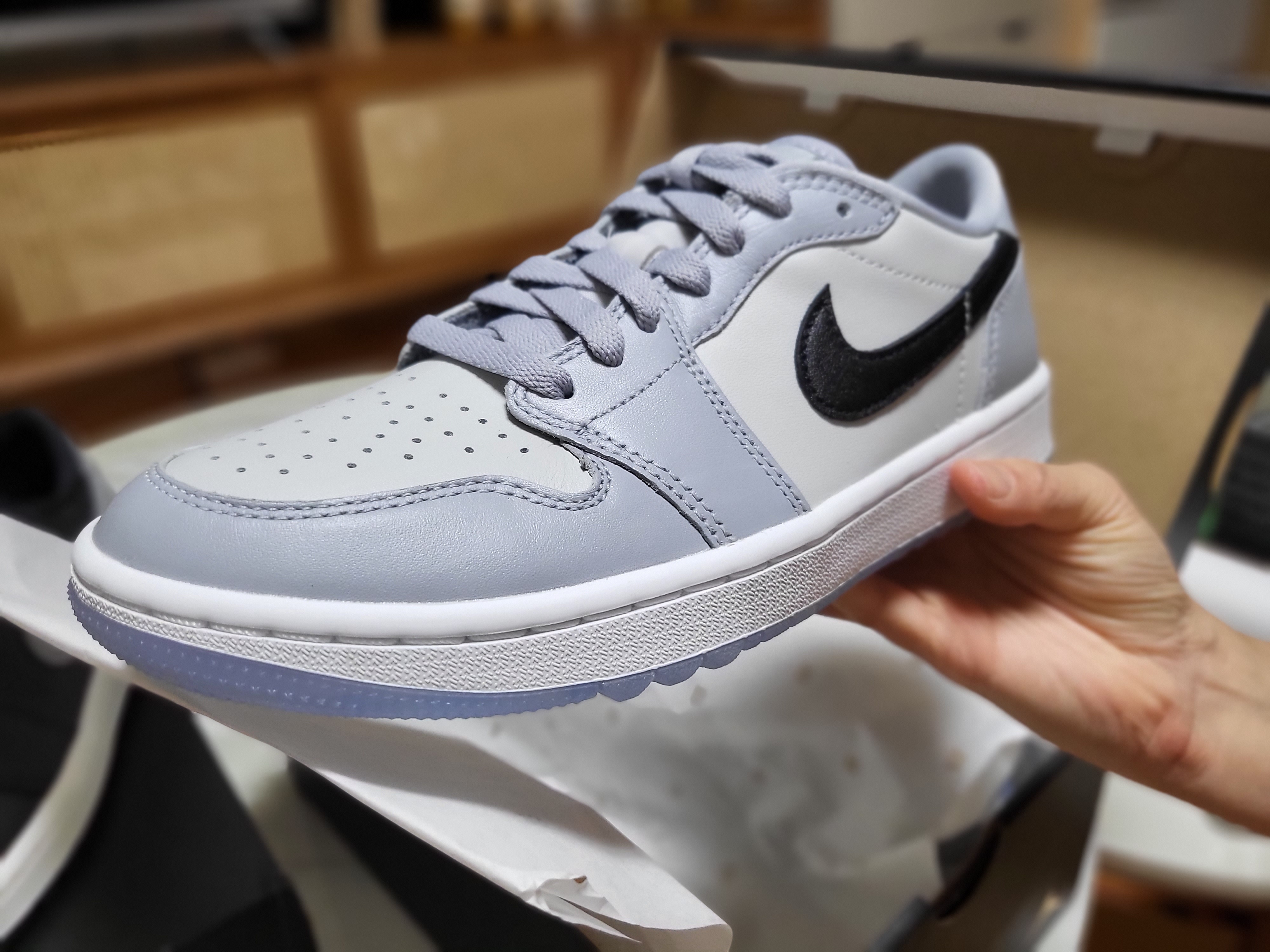 Jordan 1 Low Golf Wolf Grey, Jordan 1 Low Golf Triple White 착용 스타일 - 2