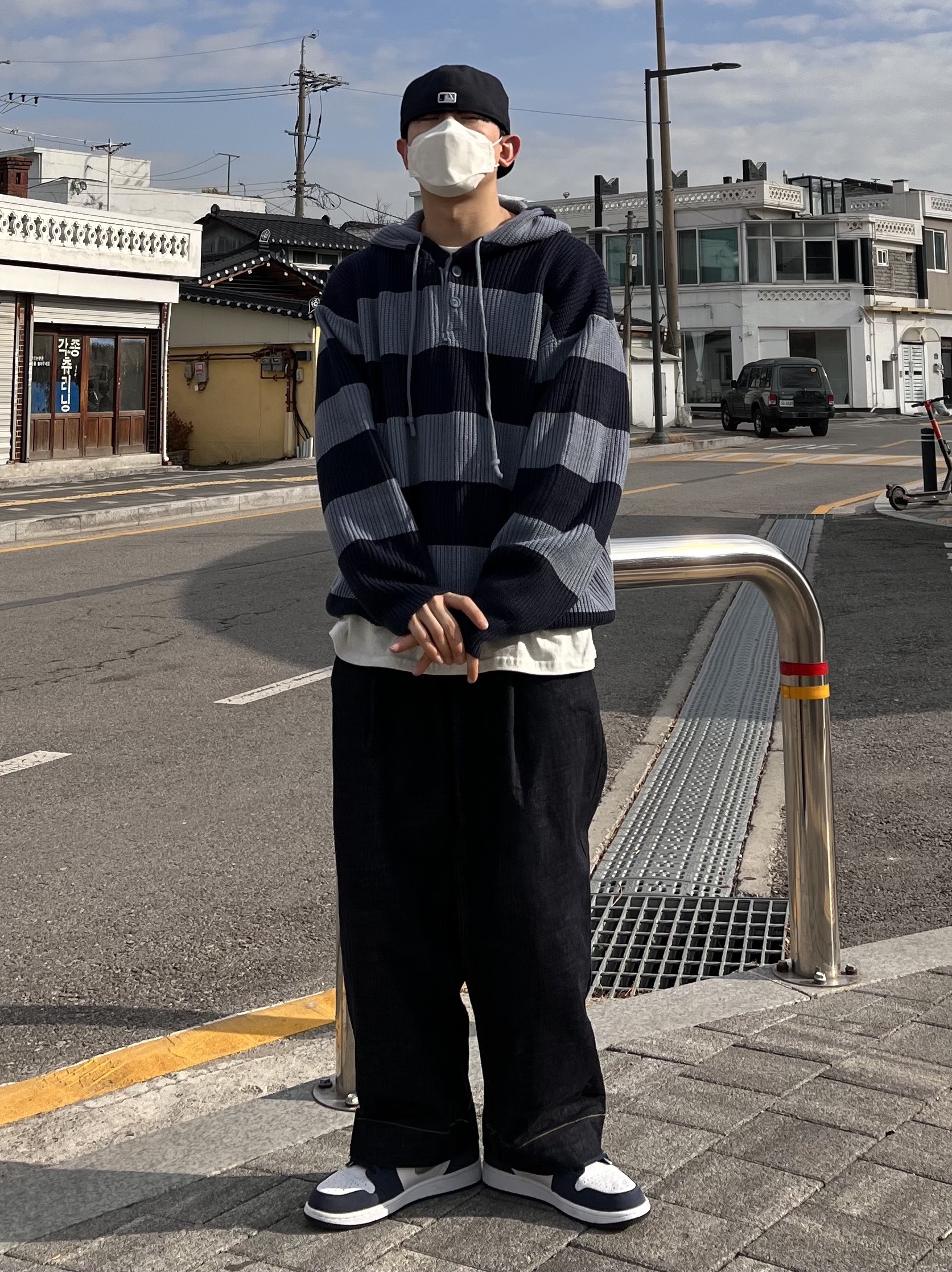 Jordan 1 Retro High OG CO.JP Midnight Navy 착용 스타일 - 1