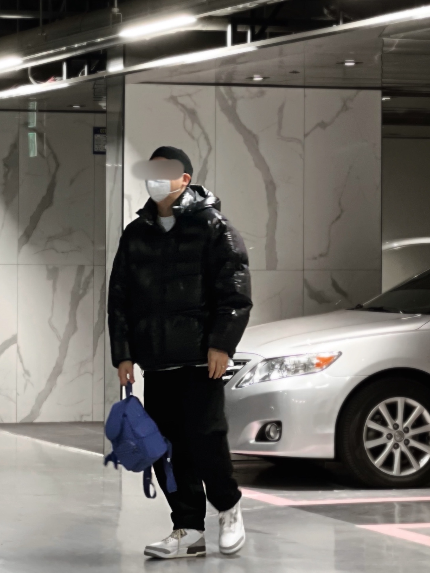 Supreme Featherweight Down Jacket Black - 21FW, (W) Jordan 3 x A Ma Maniere Retro SP 착용 스타일 - 2