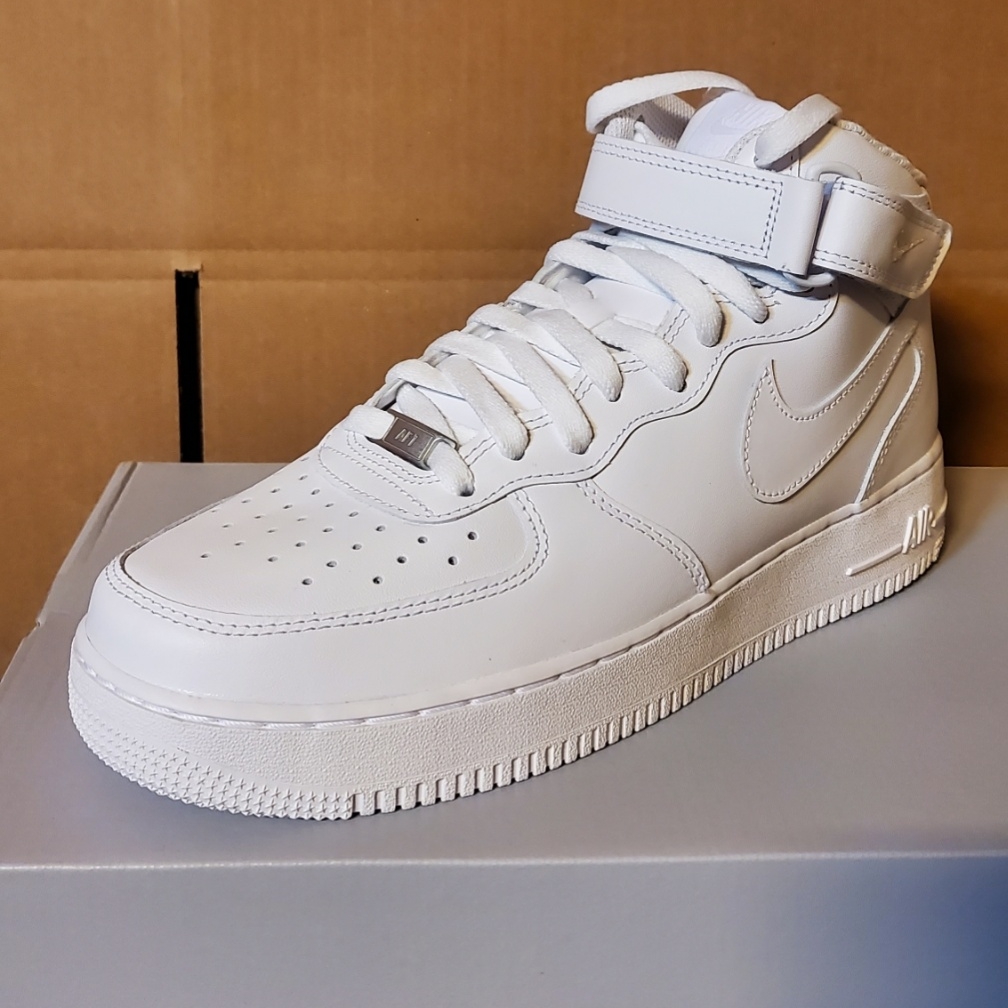 Nike Air Force 1 Mid '07 White 착용 스타일