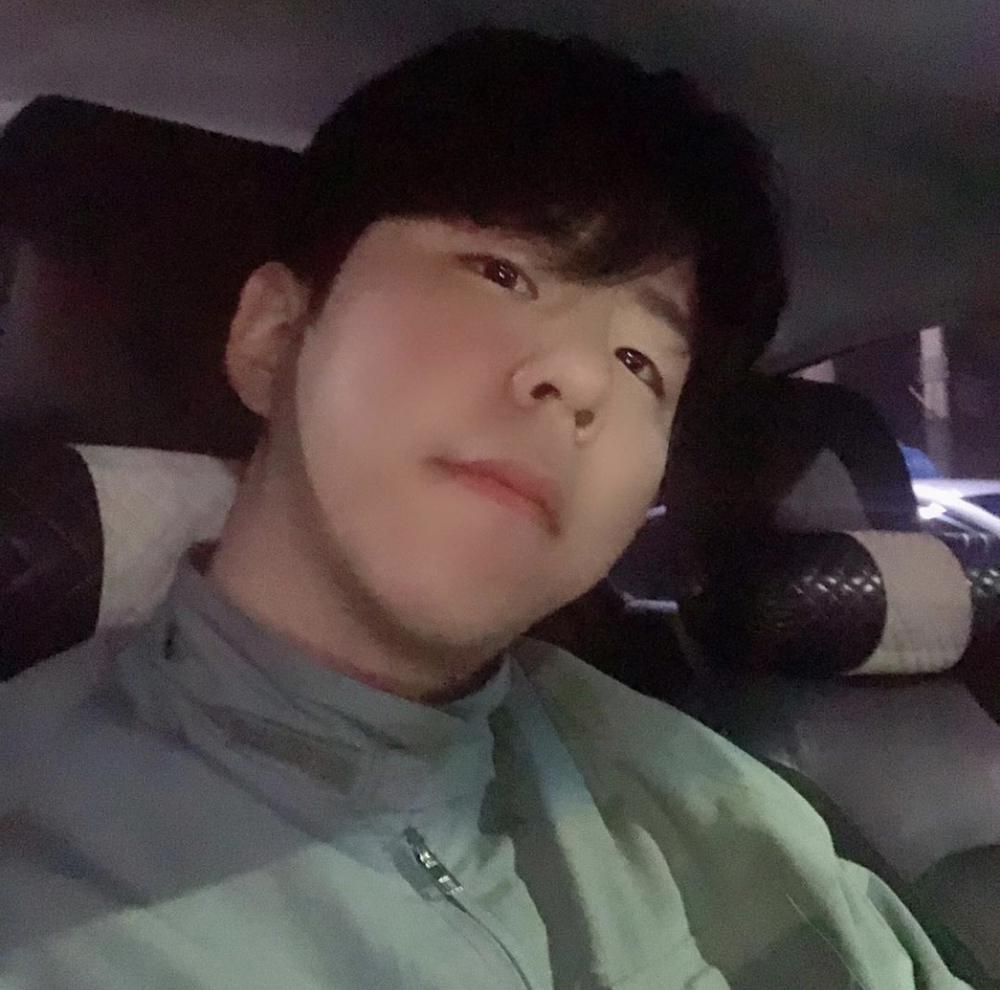 KREAM 프로필 이미지