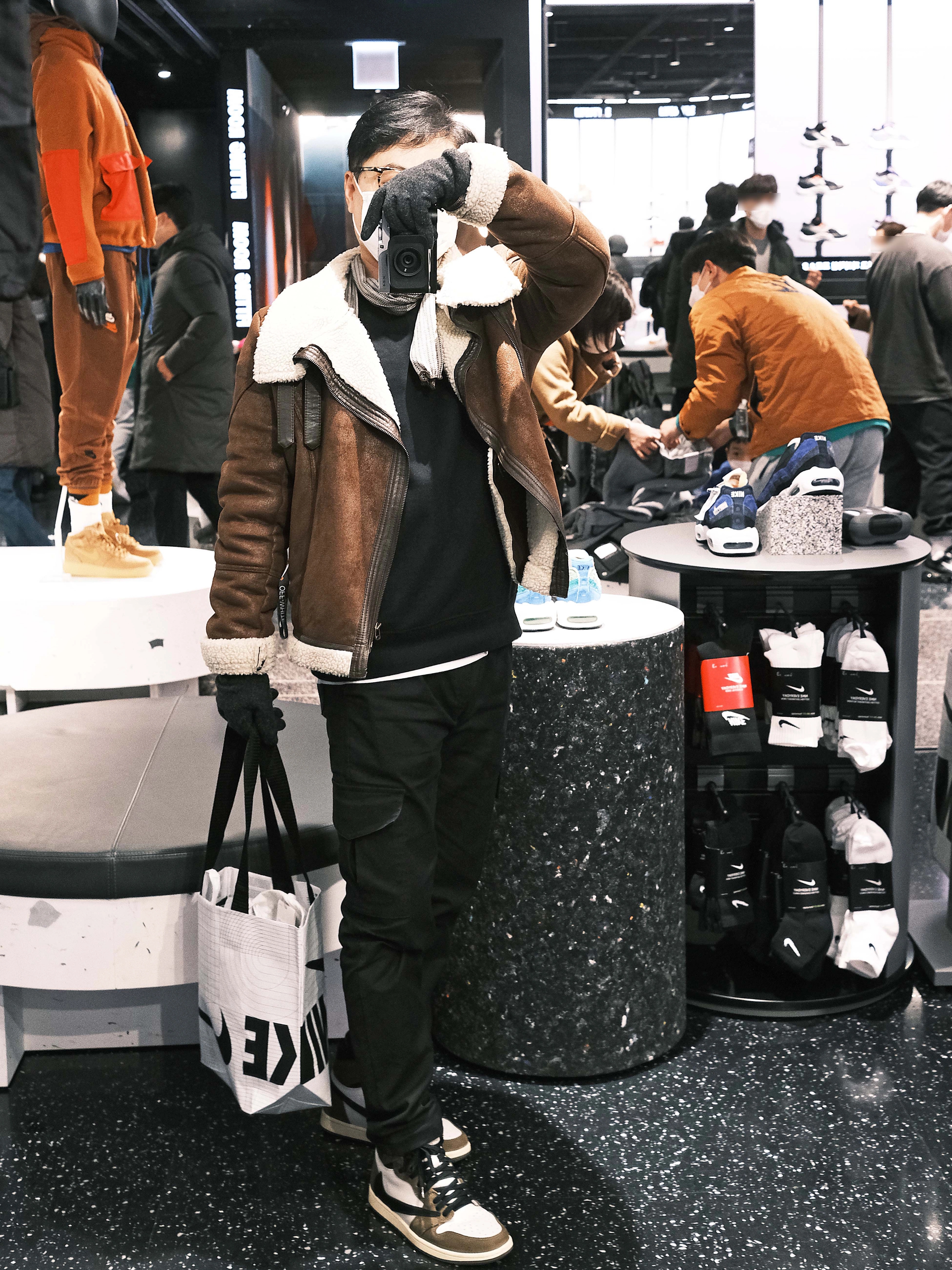 Jordan 1 x Travis Scott Retro High OG SP Mocha 착용 스타일