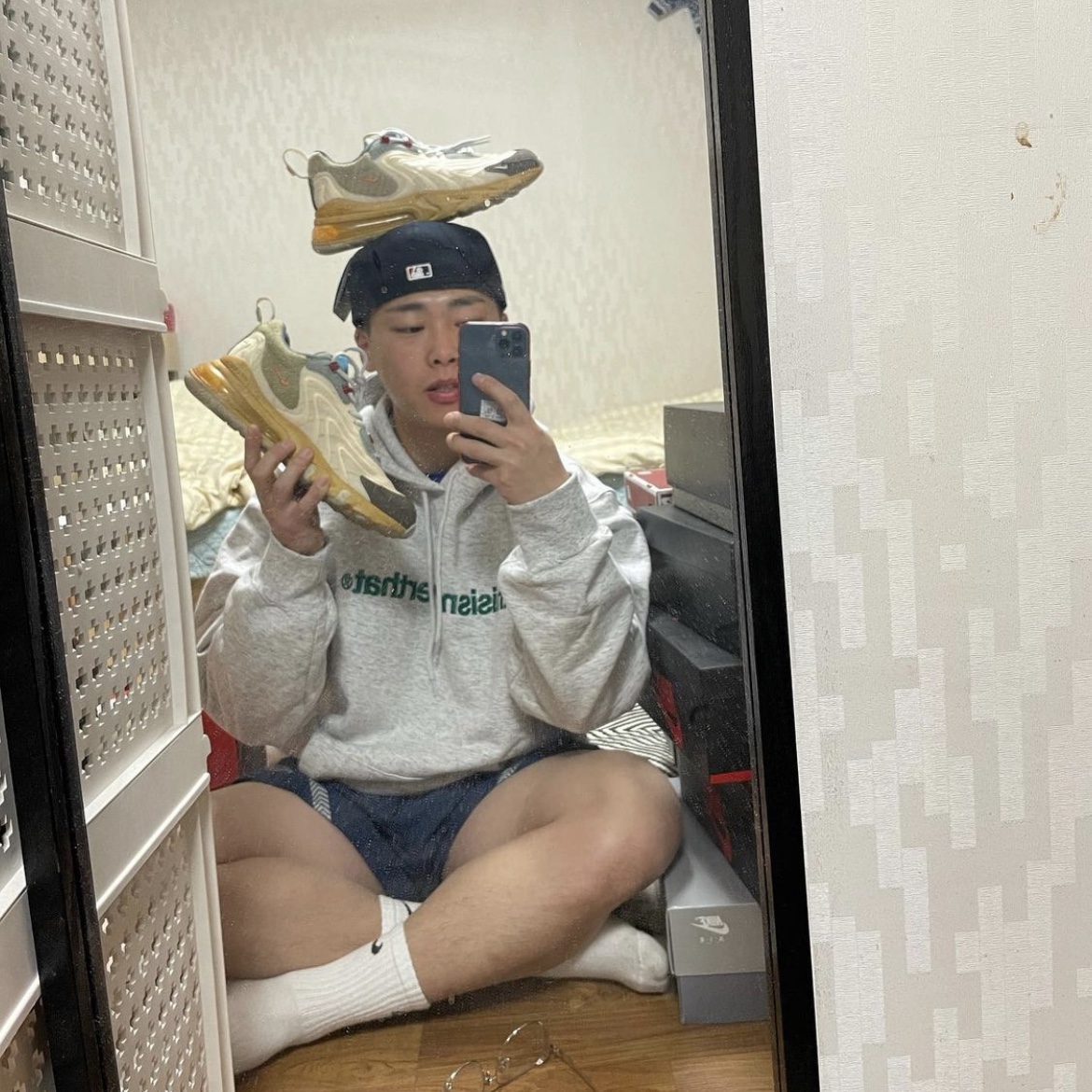 Nike x Travis Scott Air Max 270 React Cactus Trails 착용 스타일