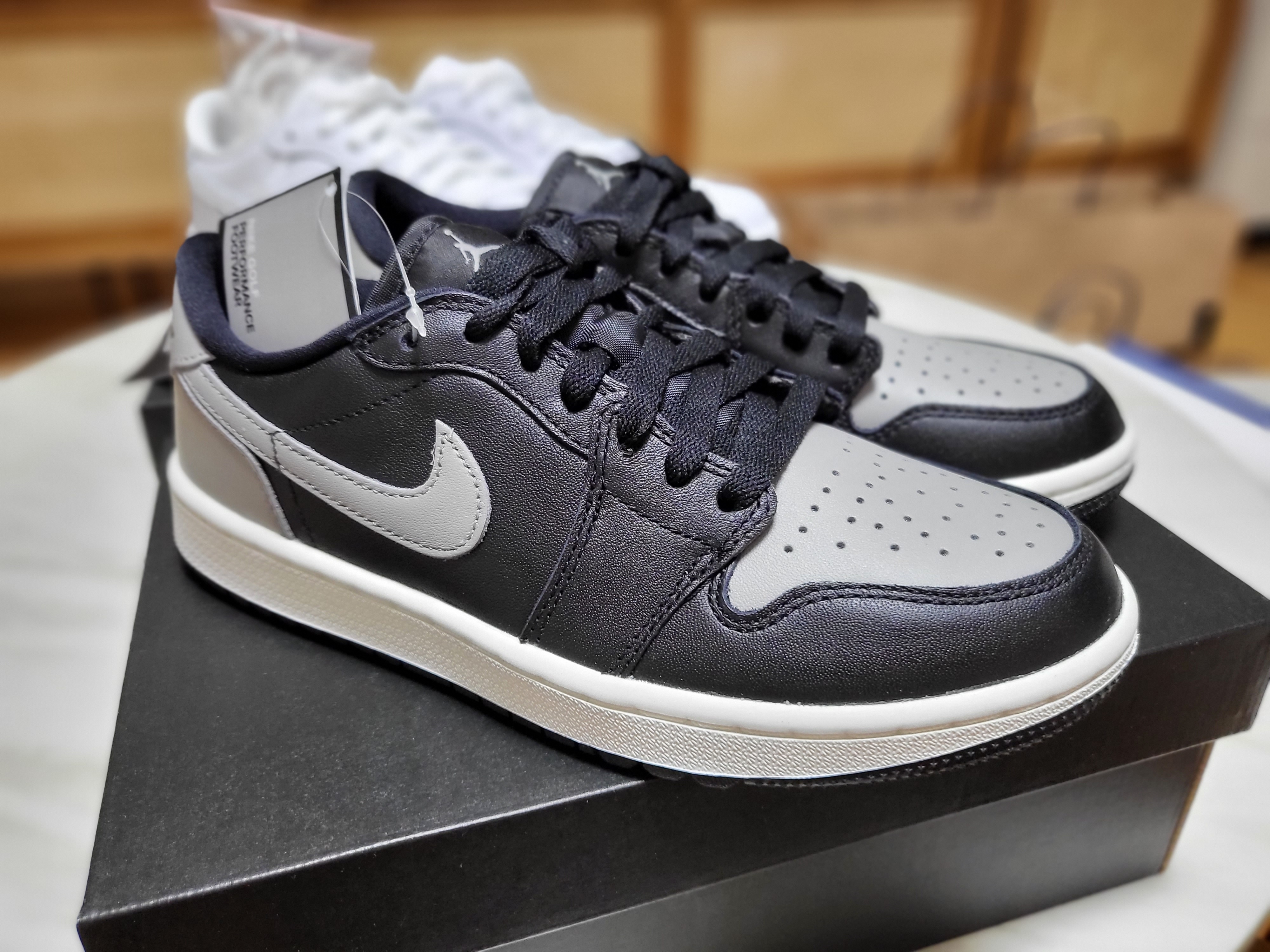 Jordan 1 Low Golf Wolf Grey, Jordan 1 Low Golf Triple White 착용 스타일 - 3
