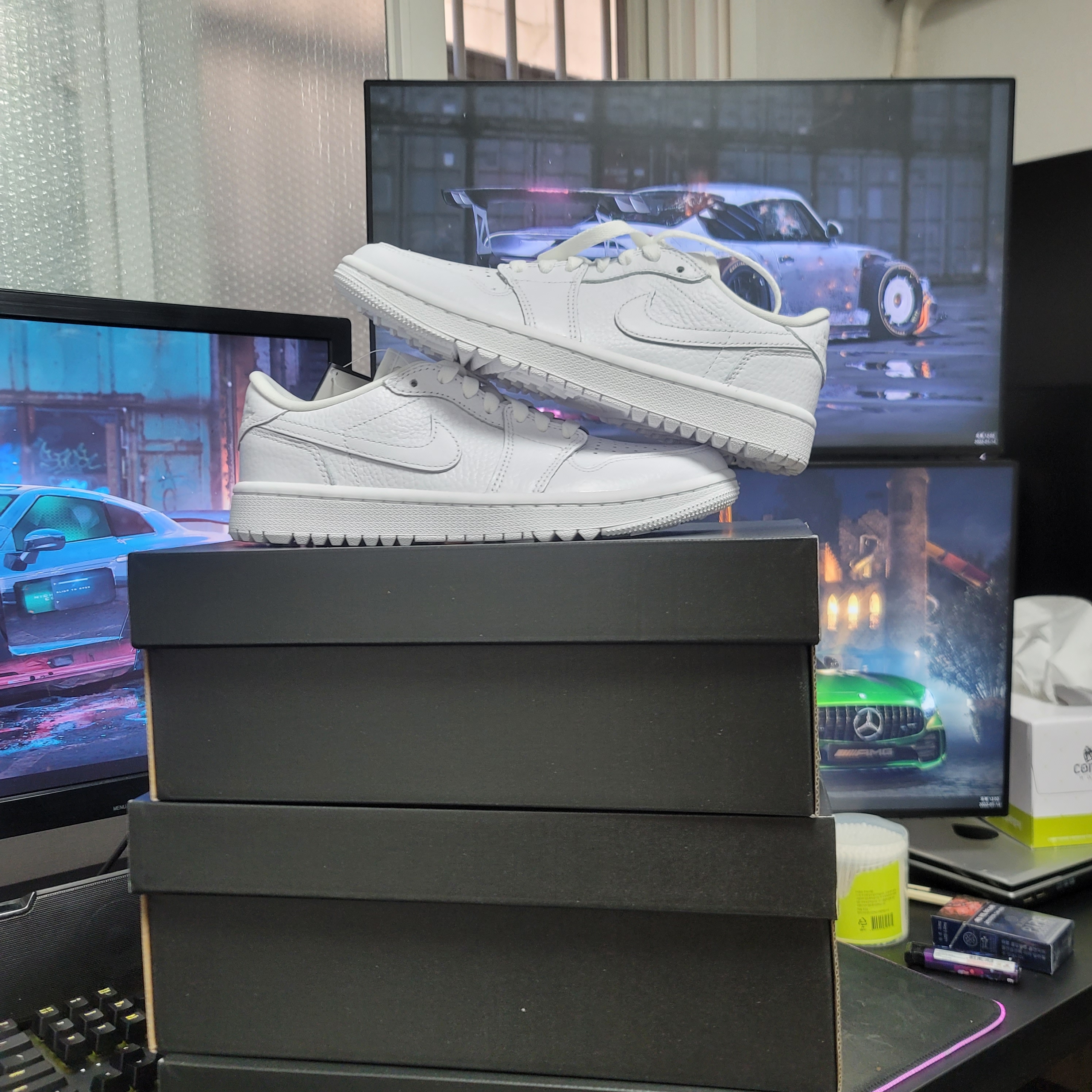 Jordan 1 Low Golf Triple White 착용 스타일