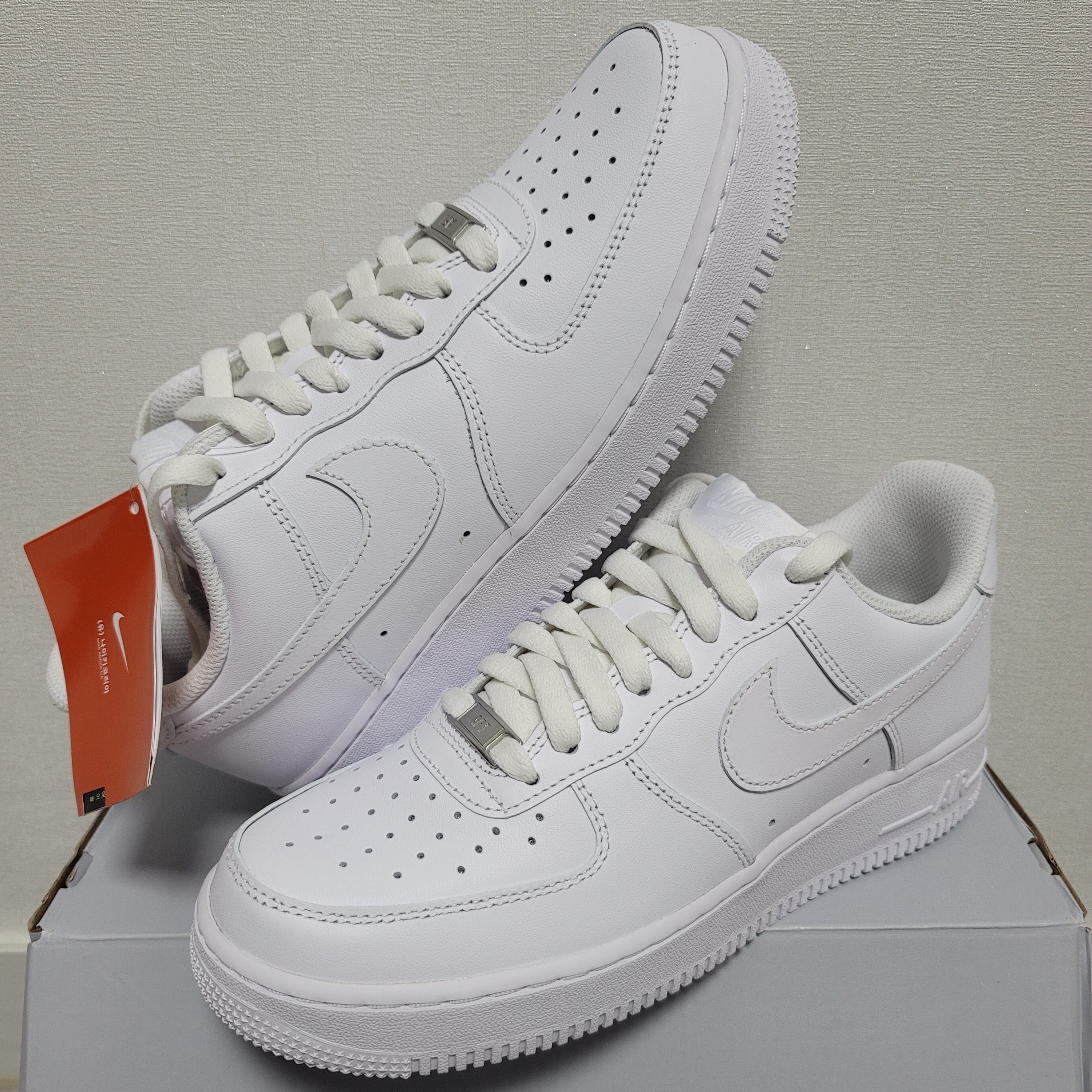 Nike Air Force 1 '07 Low White 착용 스타일