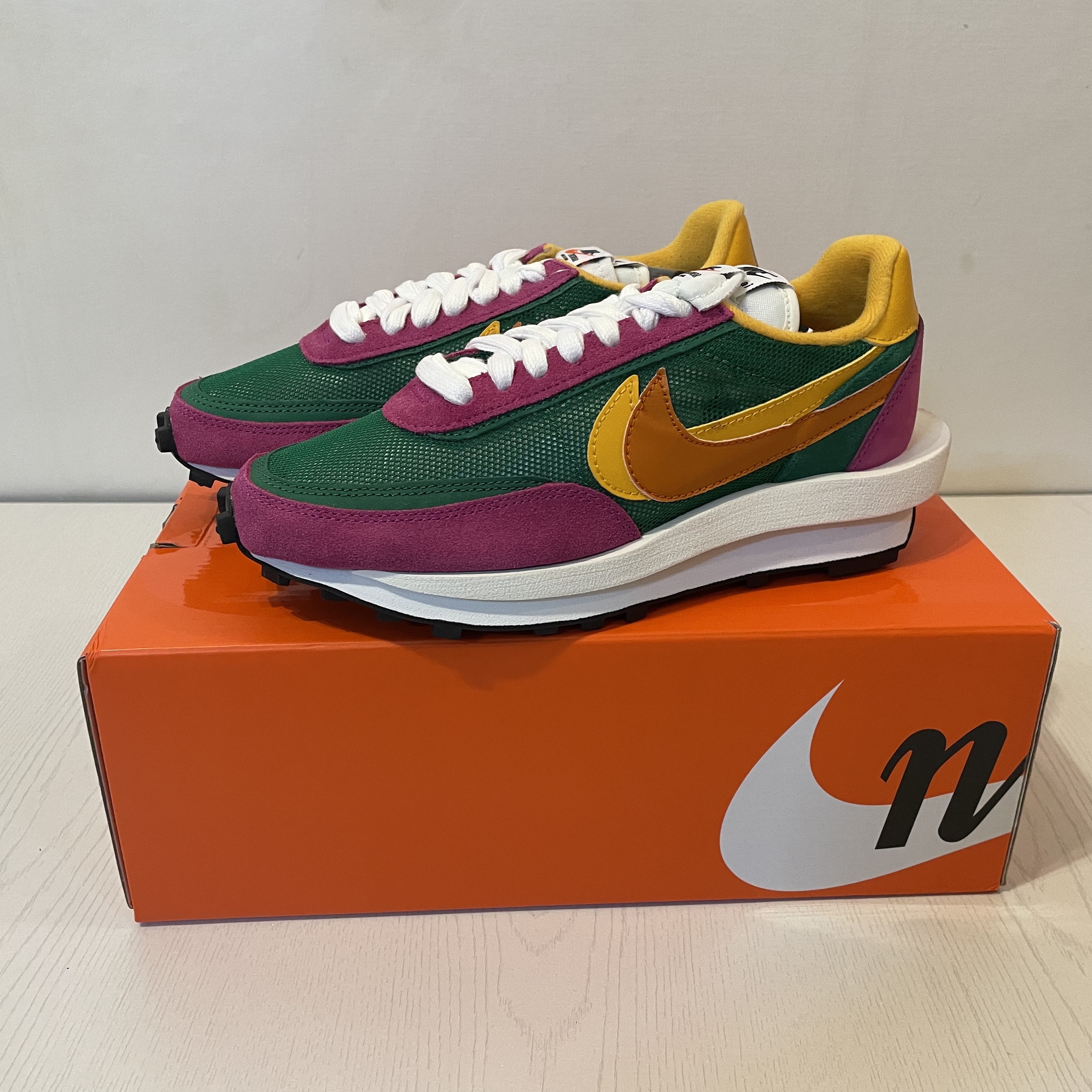 Nike x Sacai LDWaffle Pine Green 착용 스타일